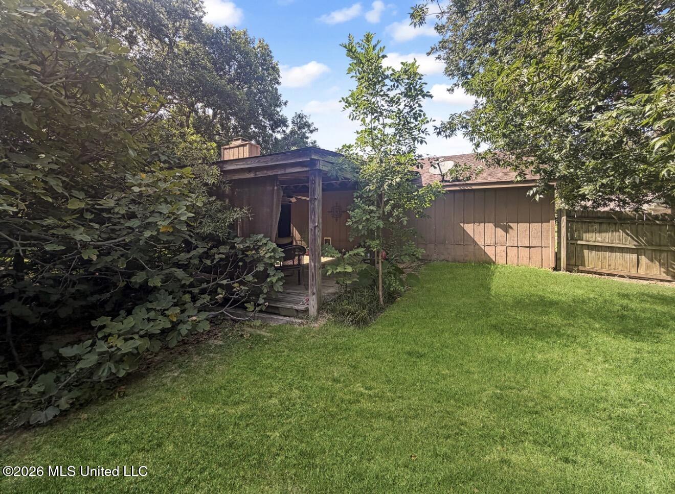 328 S Longmeadow Court Property Photo 19