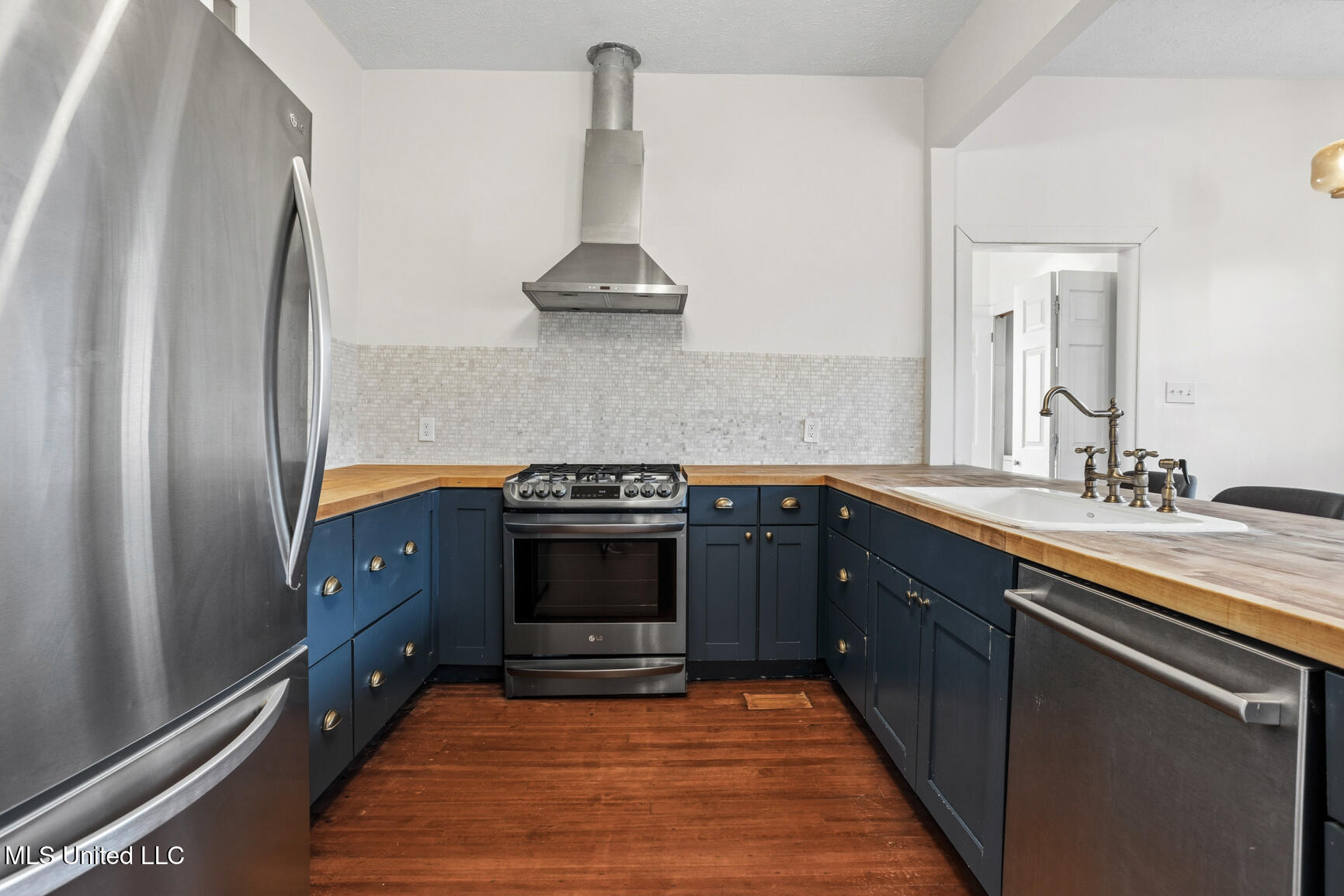 801 Arlington Street Property Photo 19