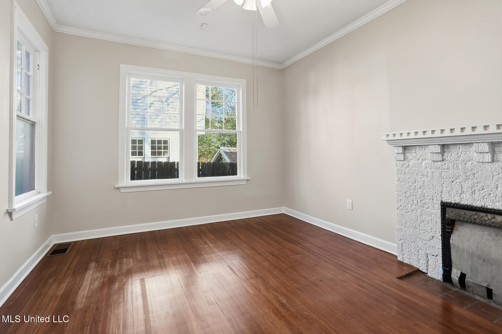 801 Arlington Street Property Photo 28
