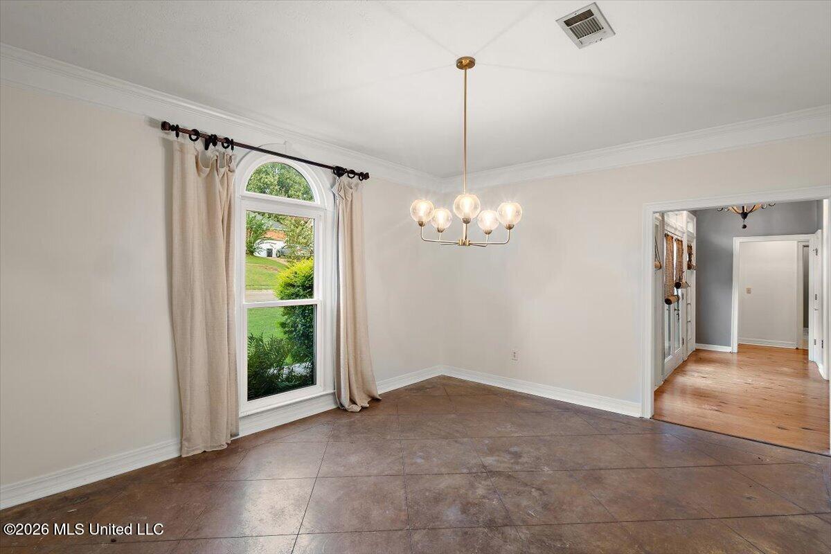 423 Woodlands Circle Property Photo 11
