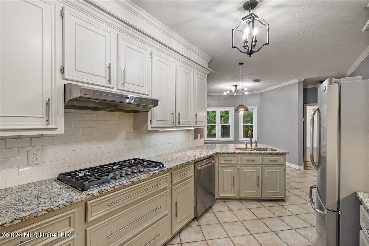 423 Woodlands Circle Property Photo 15