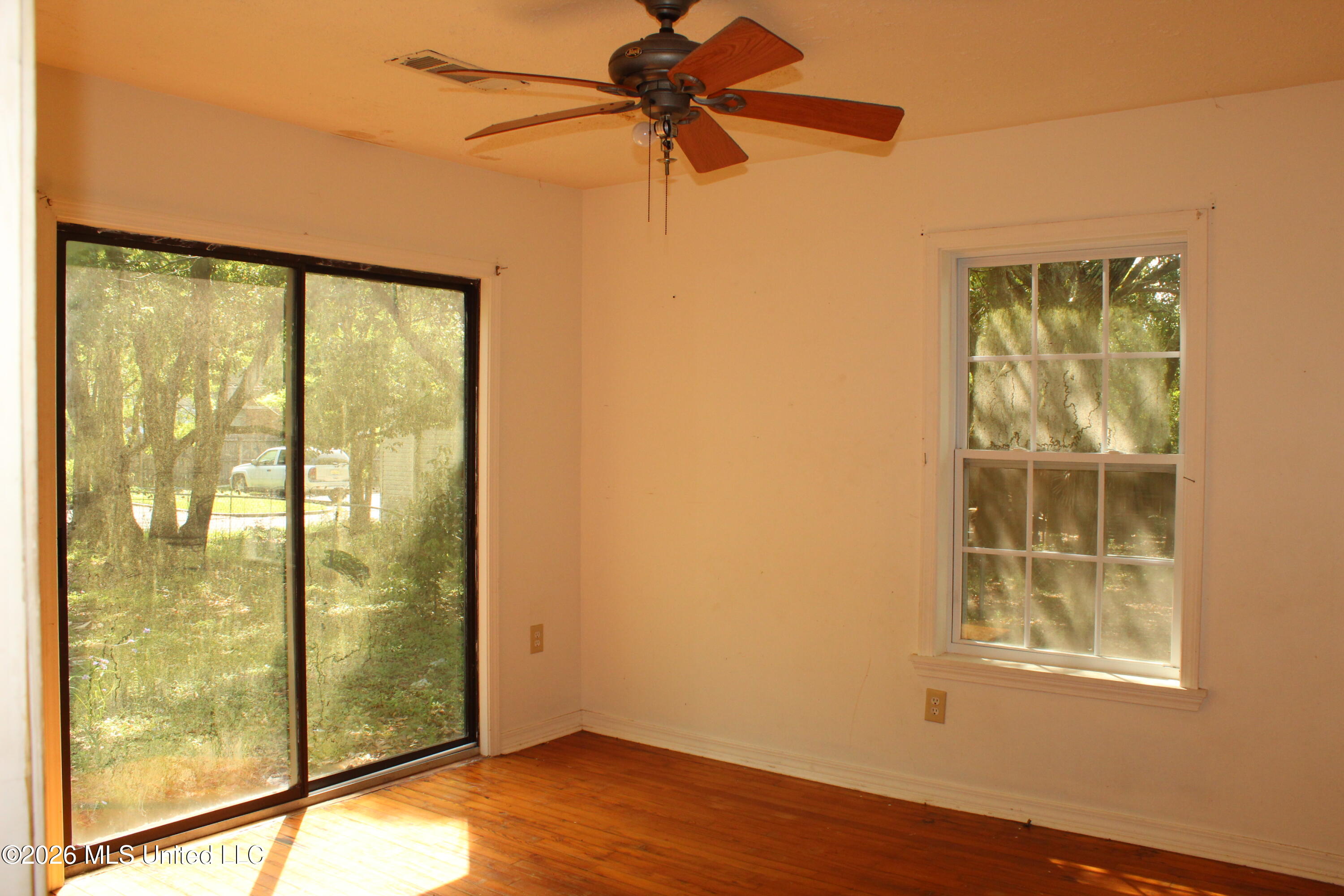 1110 Williams Street Property Photo 2