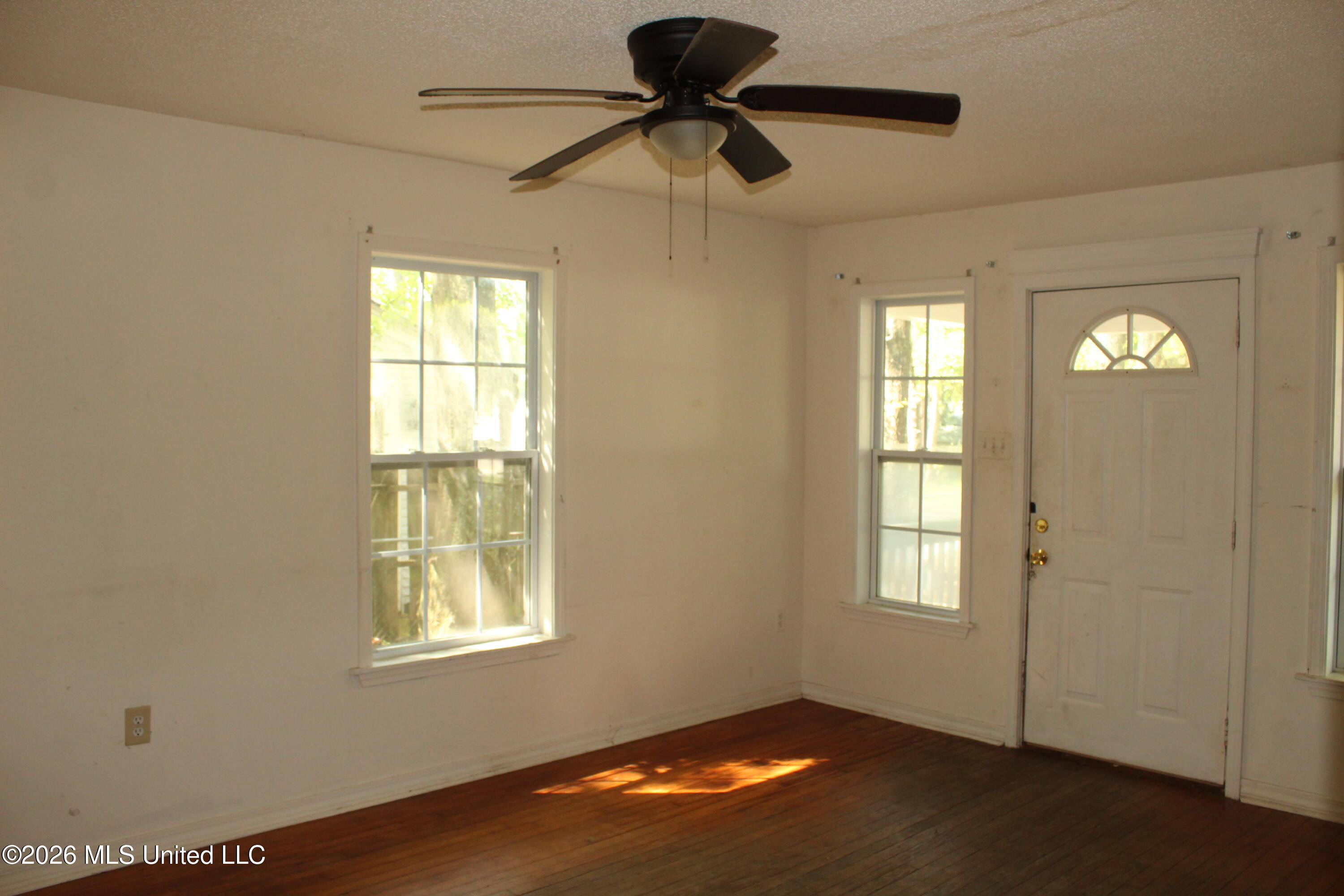 1110 Williams Street Property Photo 3