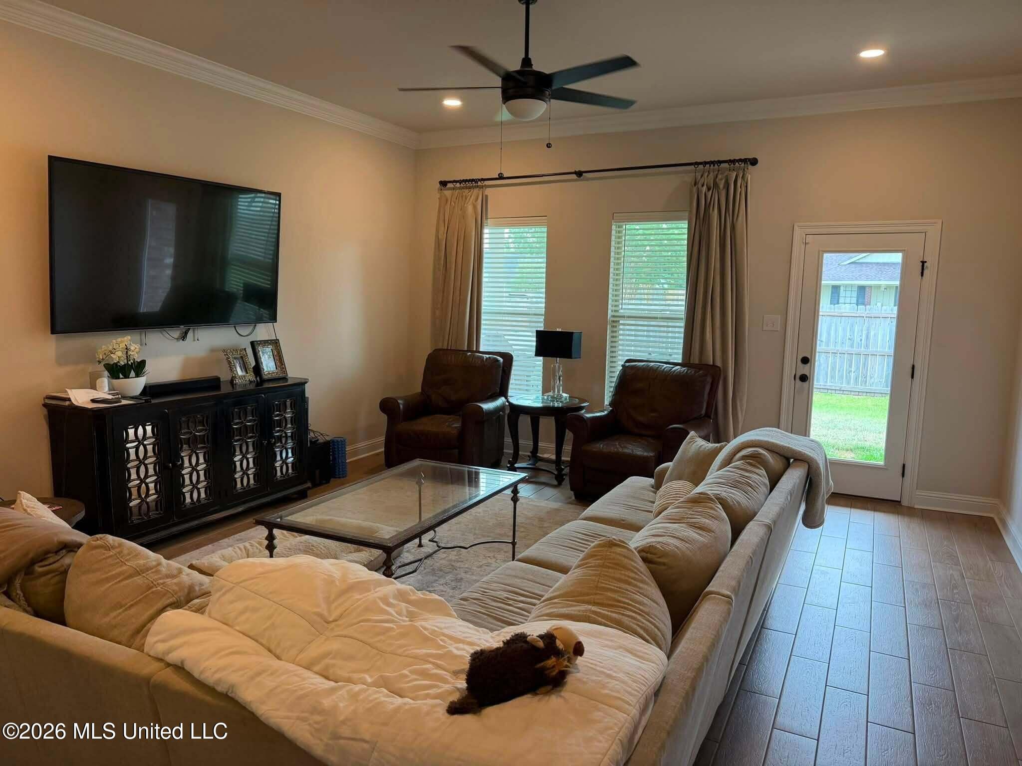 857 Ahoy Drive Property Photo 1