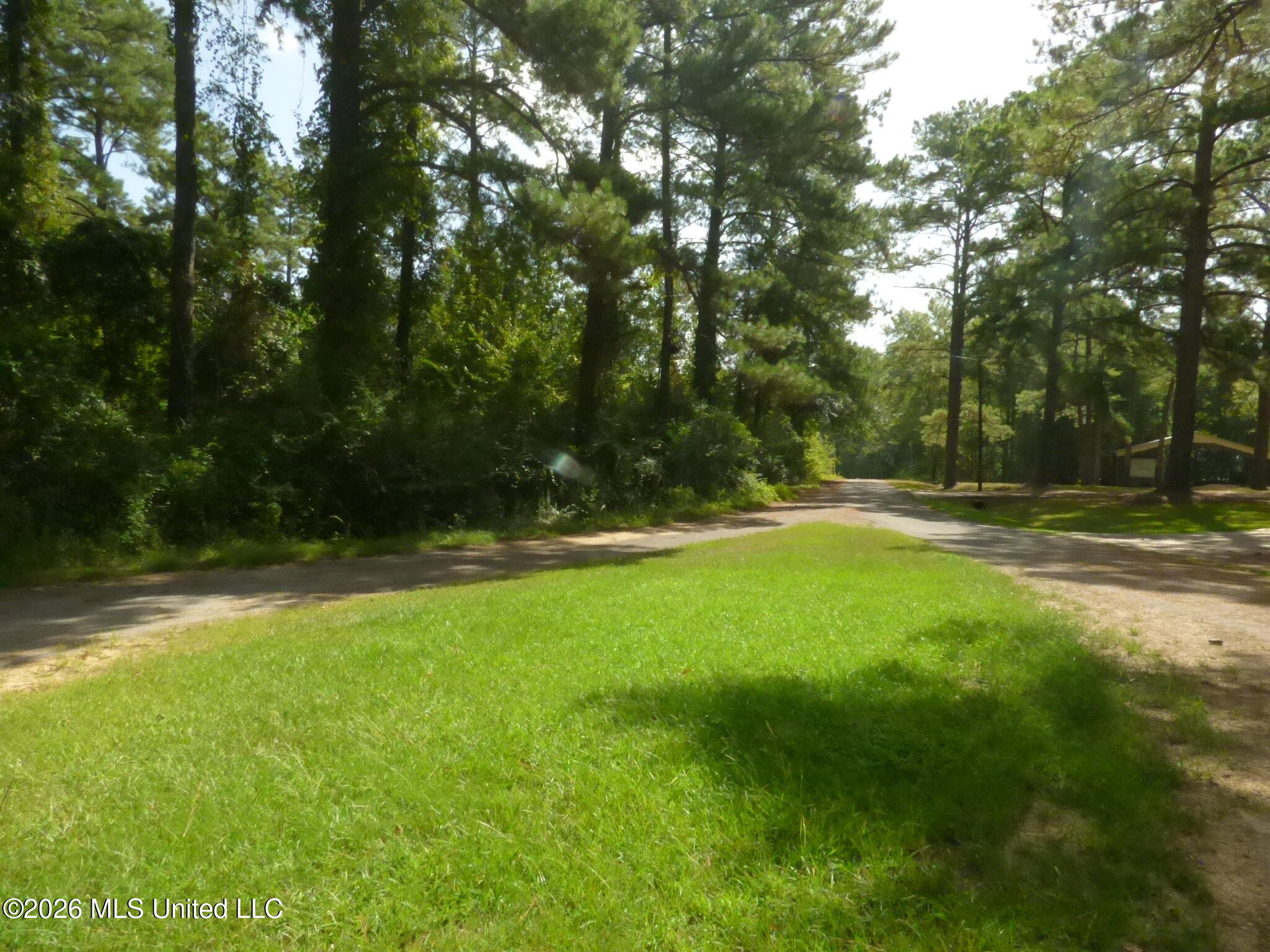 Cedar Drive Property Photo 4
