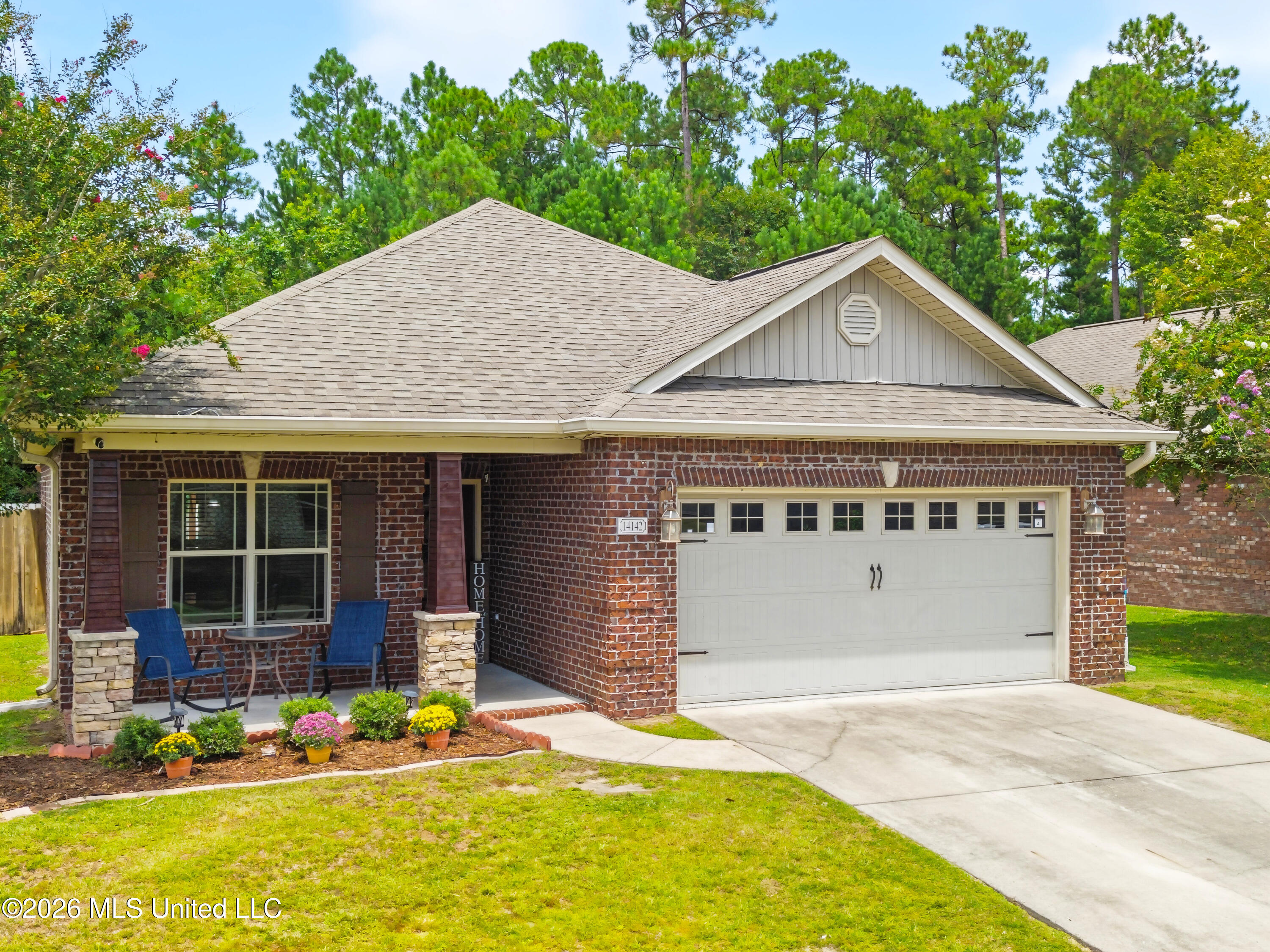 14142 Fox Hill Drive Property Photo 1