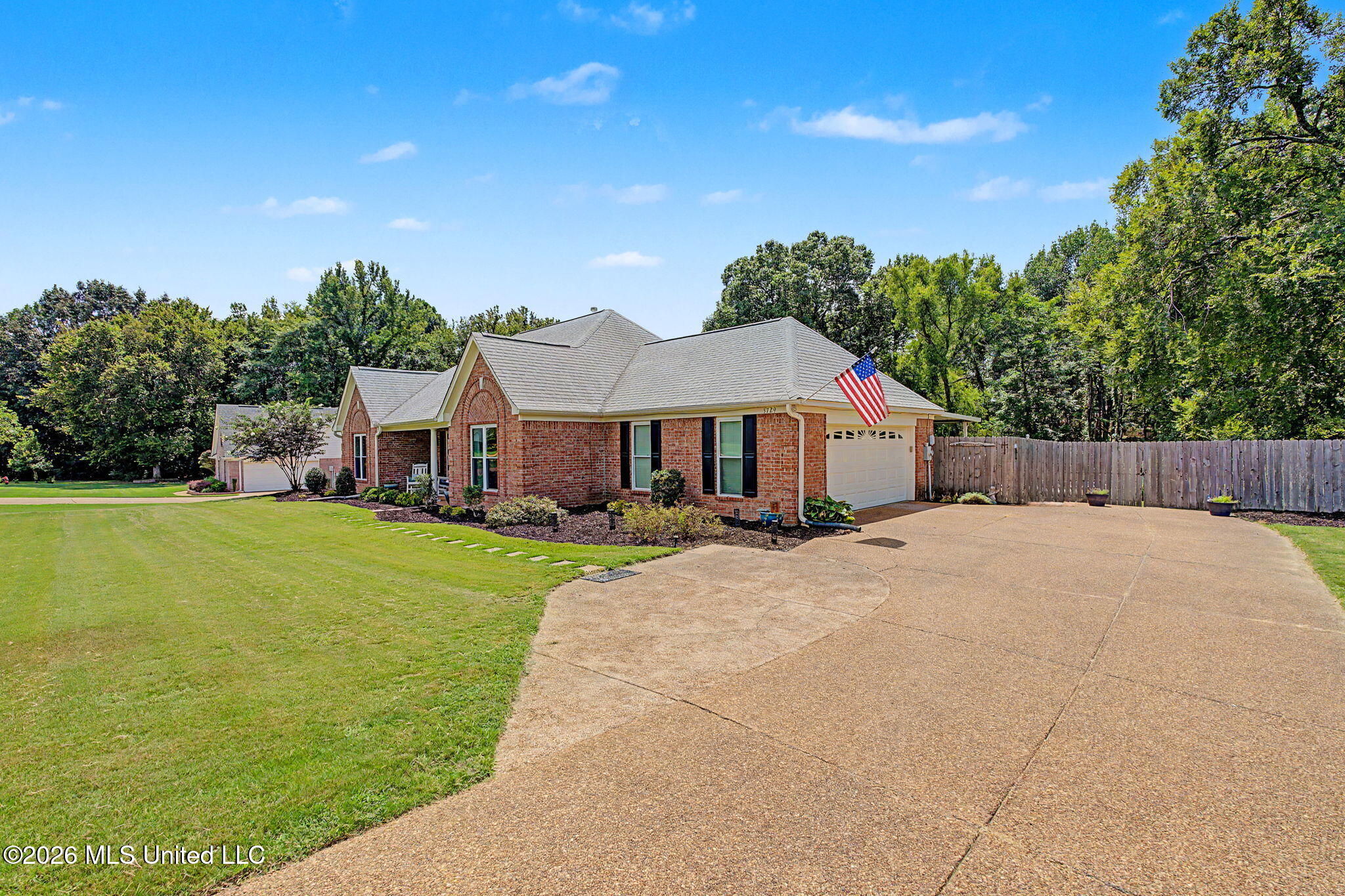 5729 Marlin Place Property Photo 9