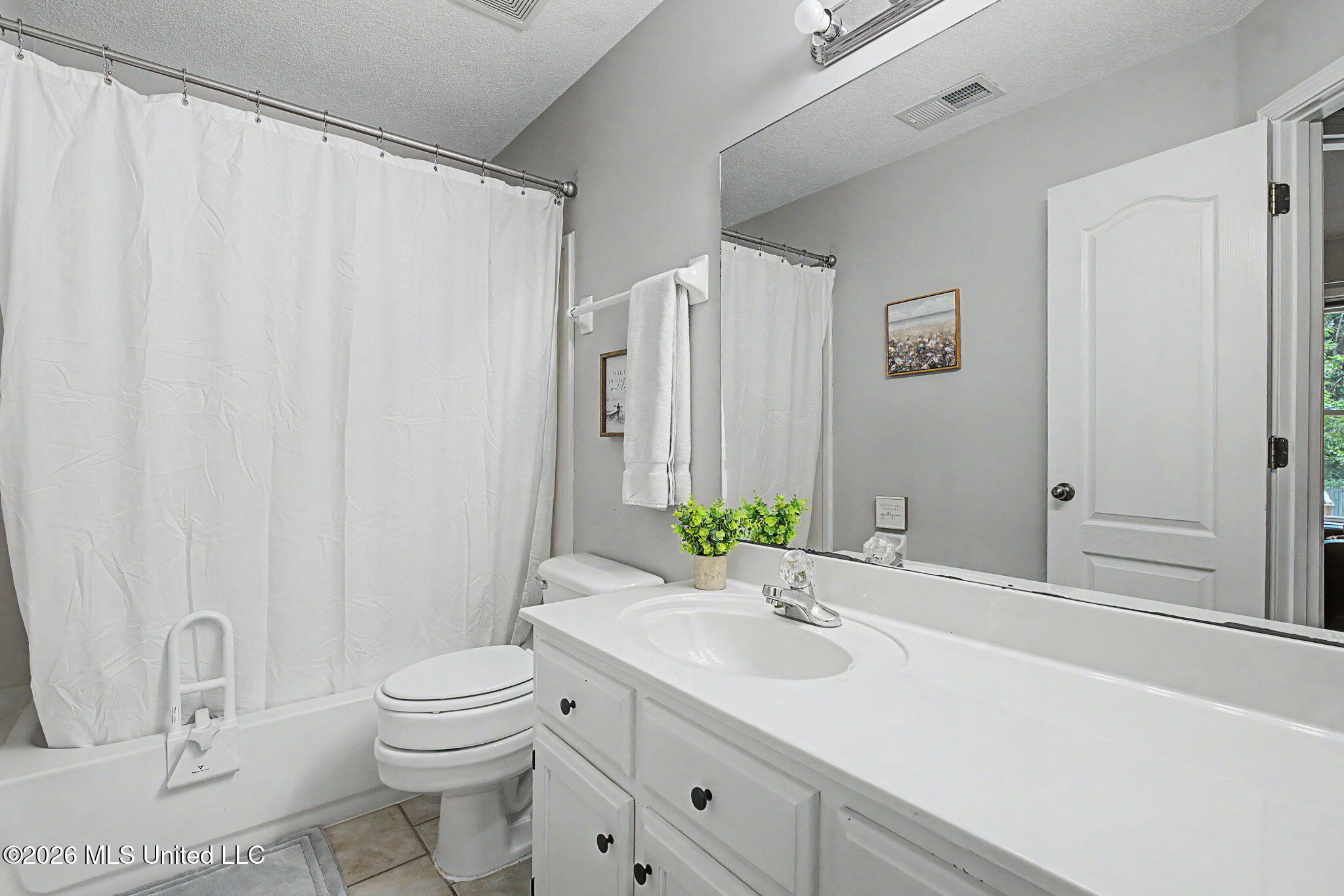 5729 Marlin Place Property Photo 33