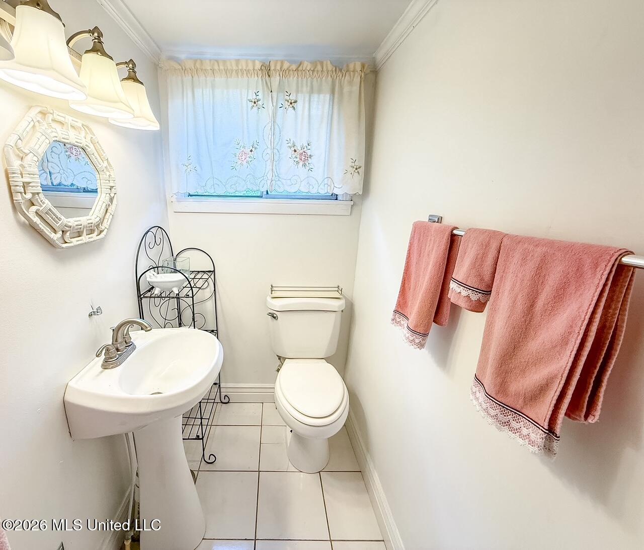 703 Avenue E Property Photo 13
