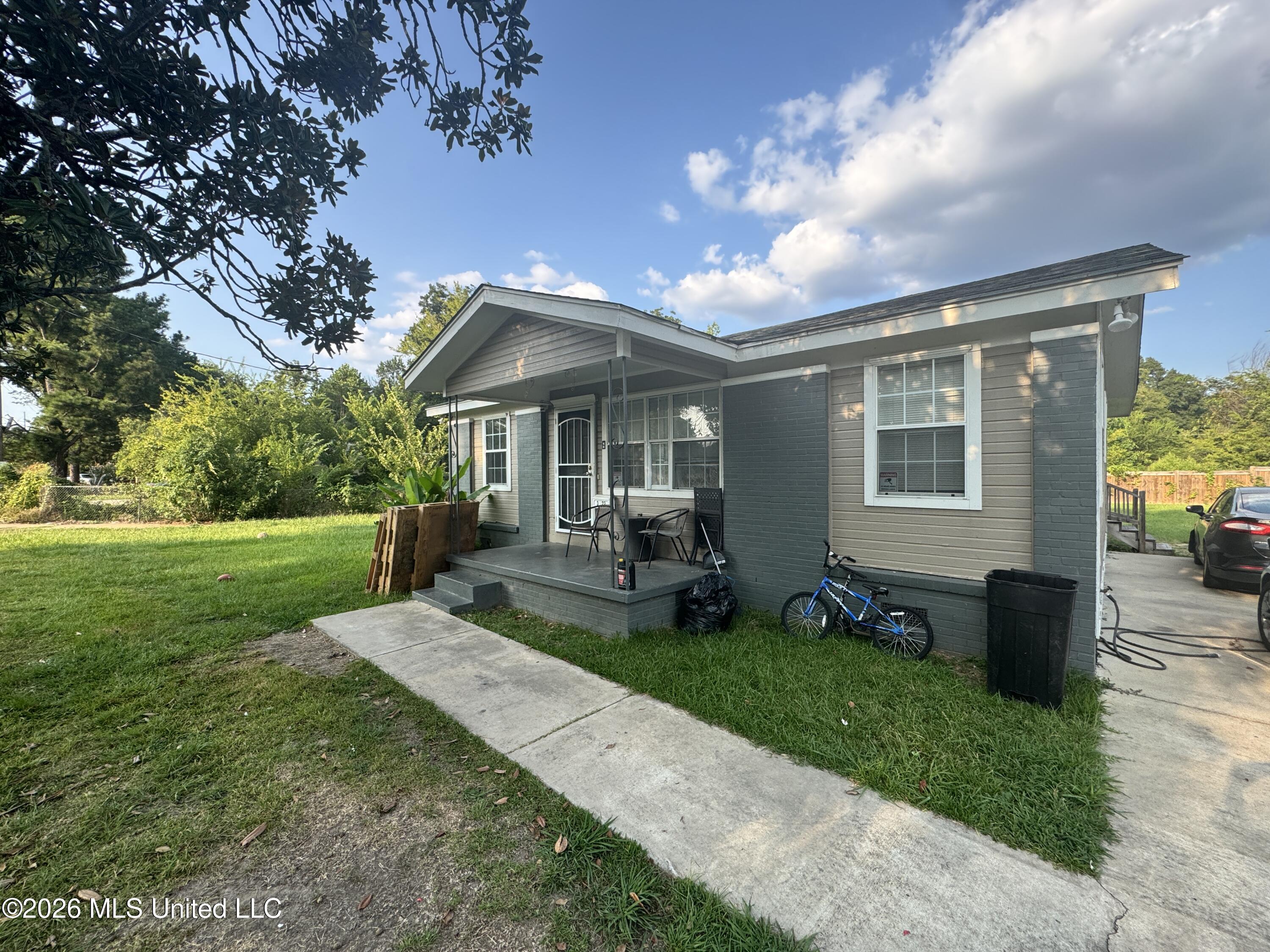 3622 Bailey Avenue Property Photo 1