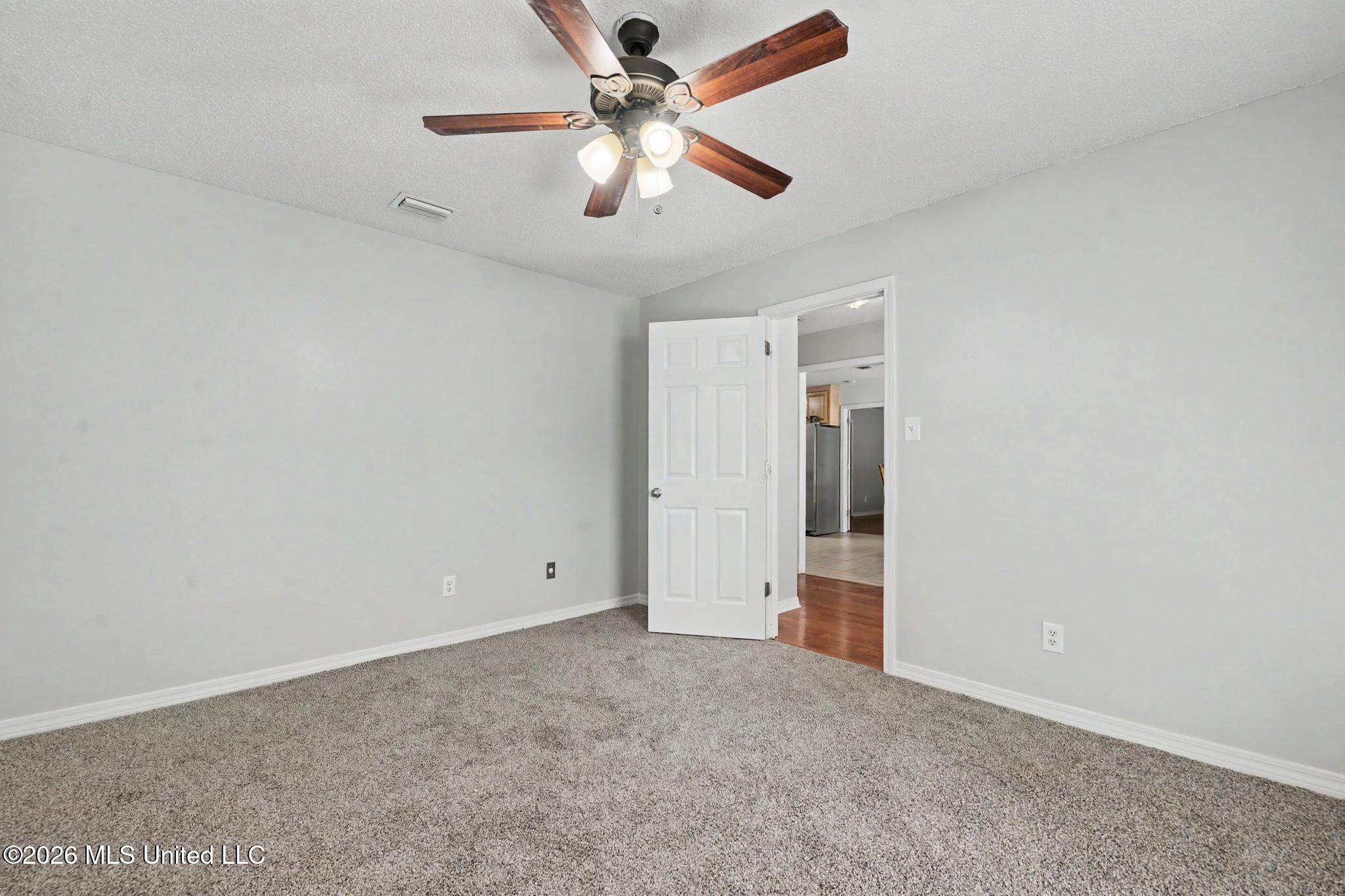 204 A Bonnett Lane Property Photo 19