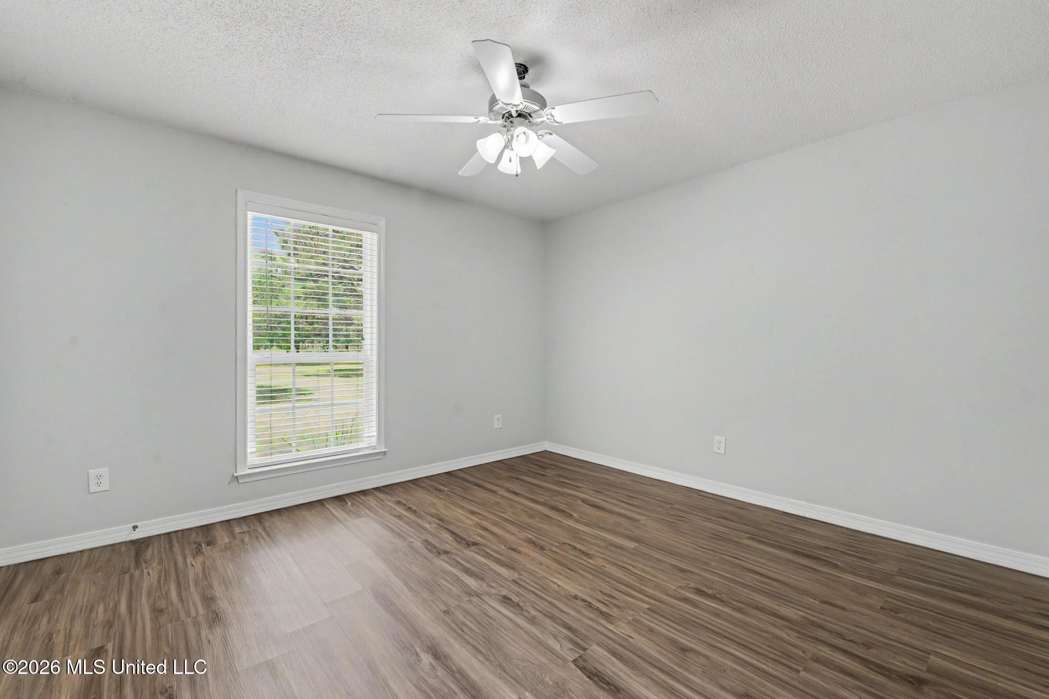 204 A Bonnett Lane Property Photo 20