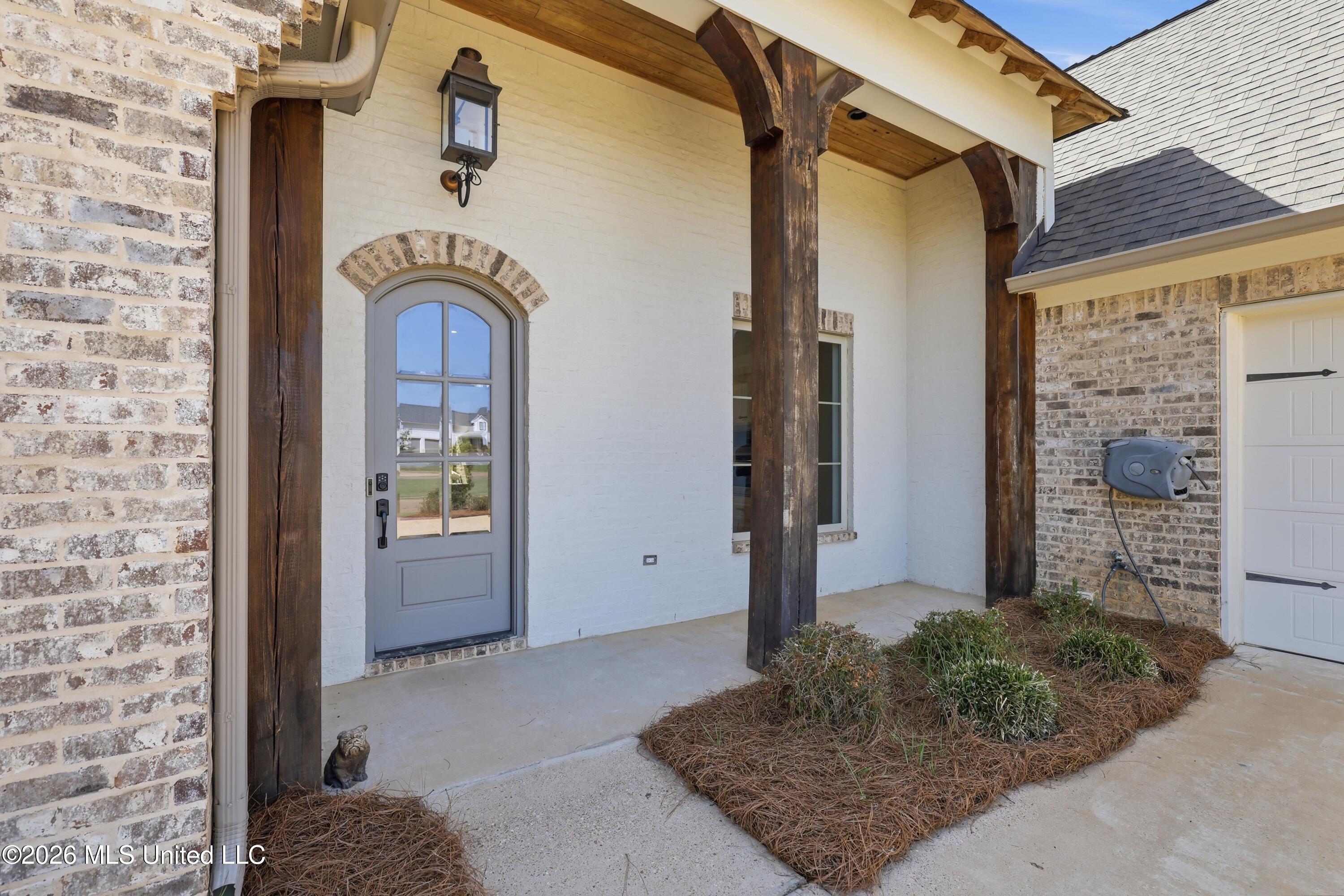 151 Camden Lake Drive Property Photo 6