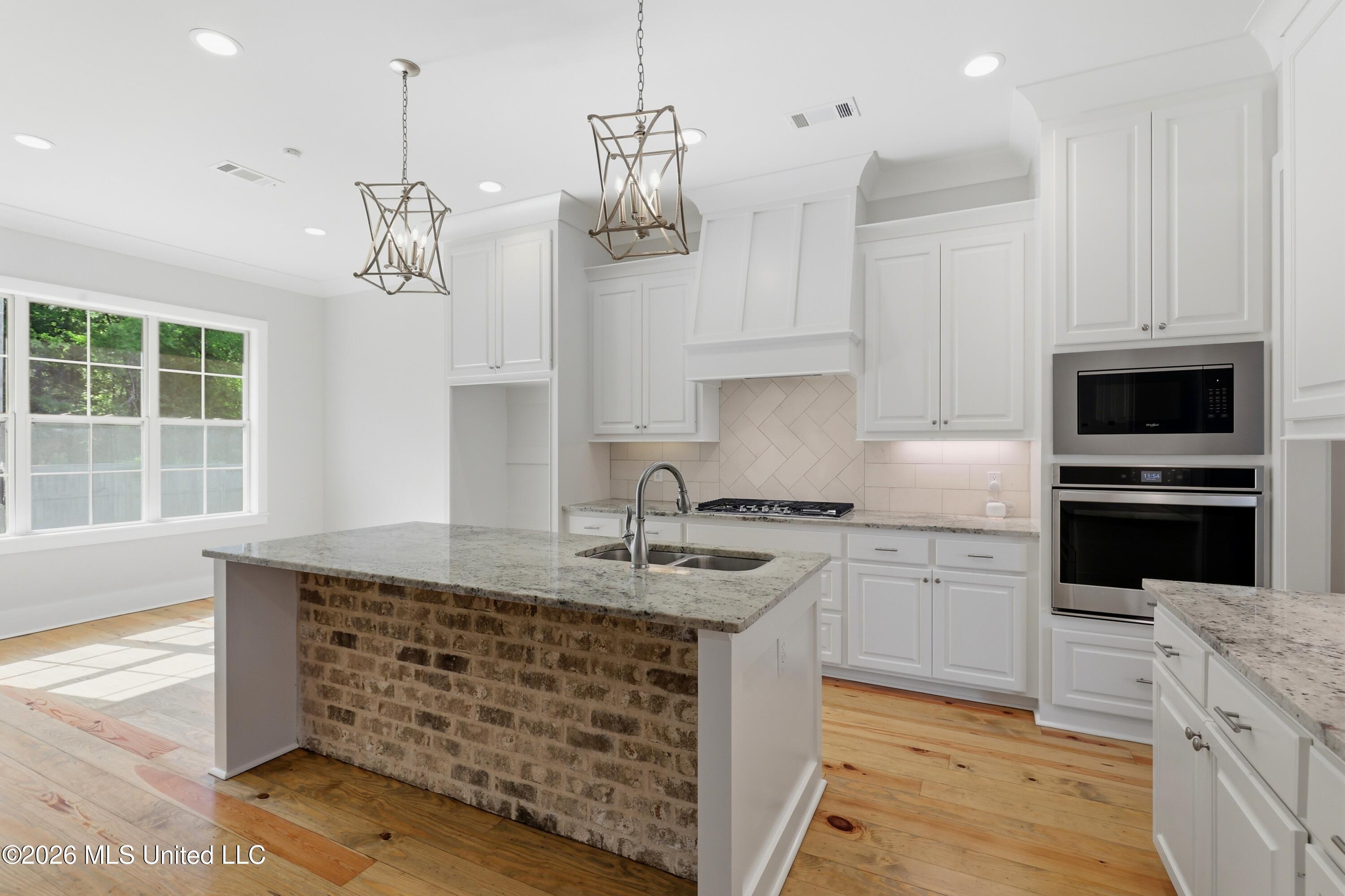 151 Camden Lake Drive Property Photo 15