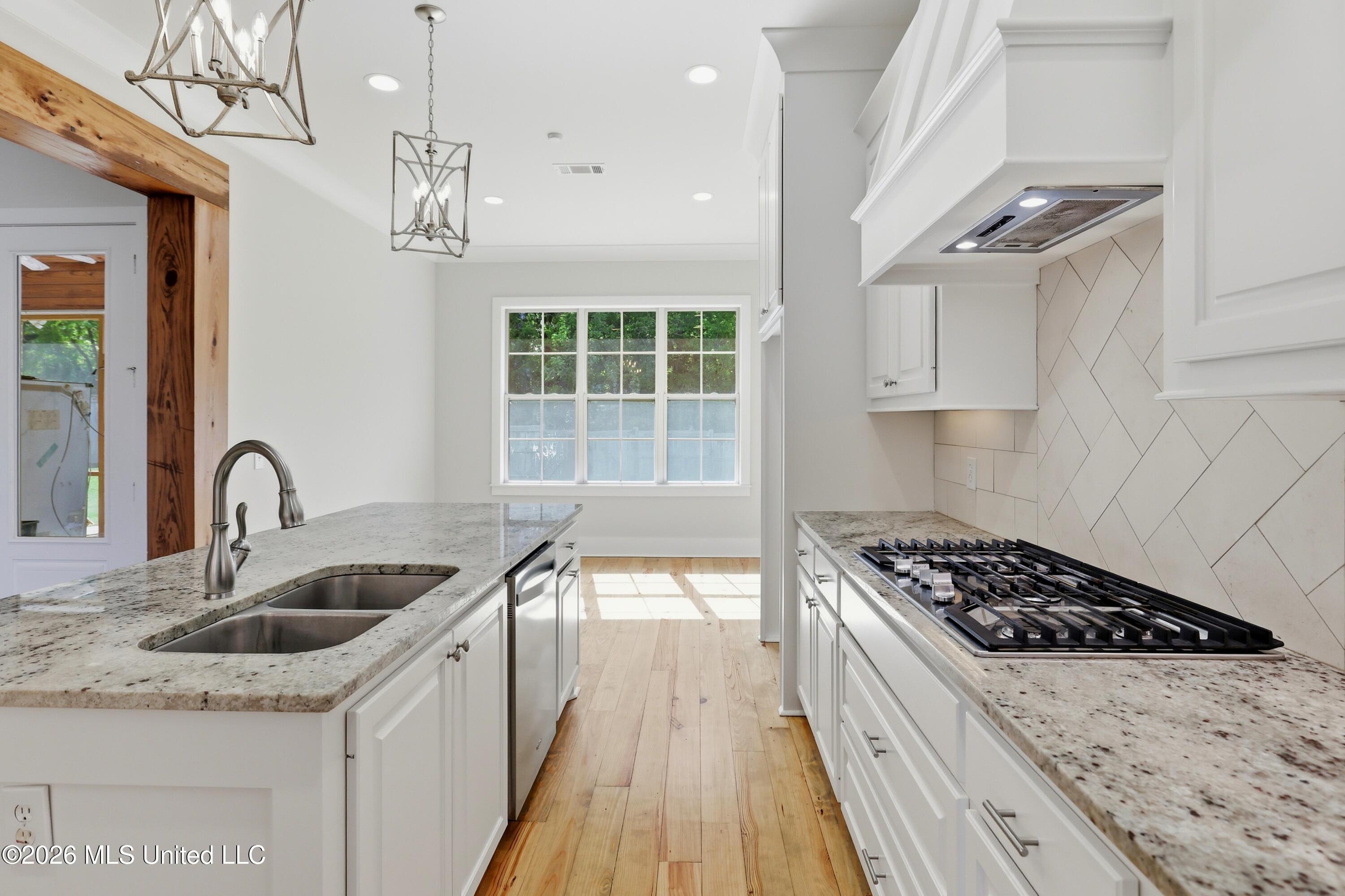 151 Camden Lake Drive Property Photo 18
