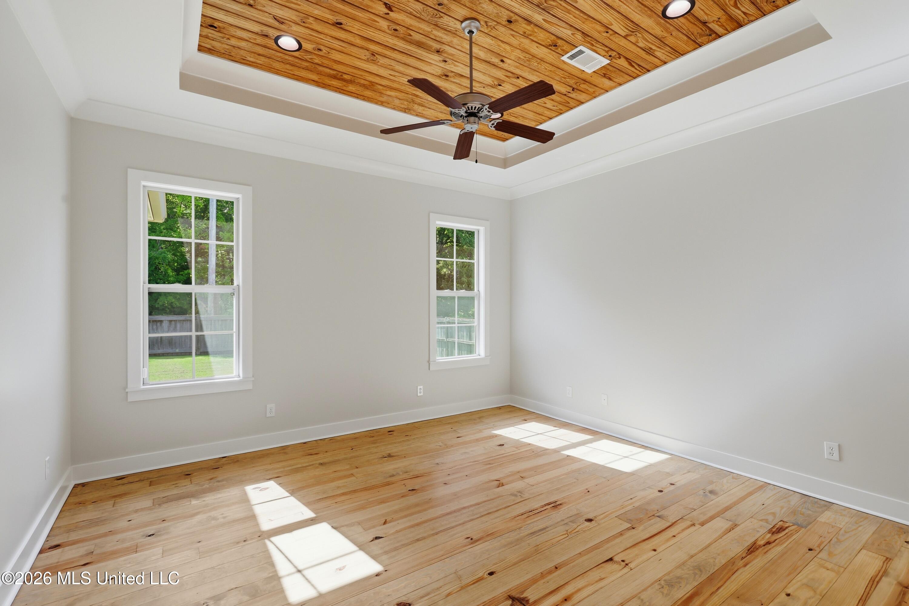 151 Camden Lake Drive Property Photo 25