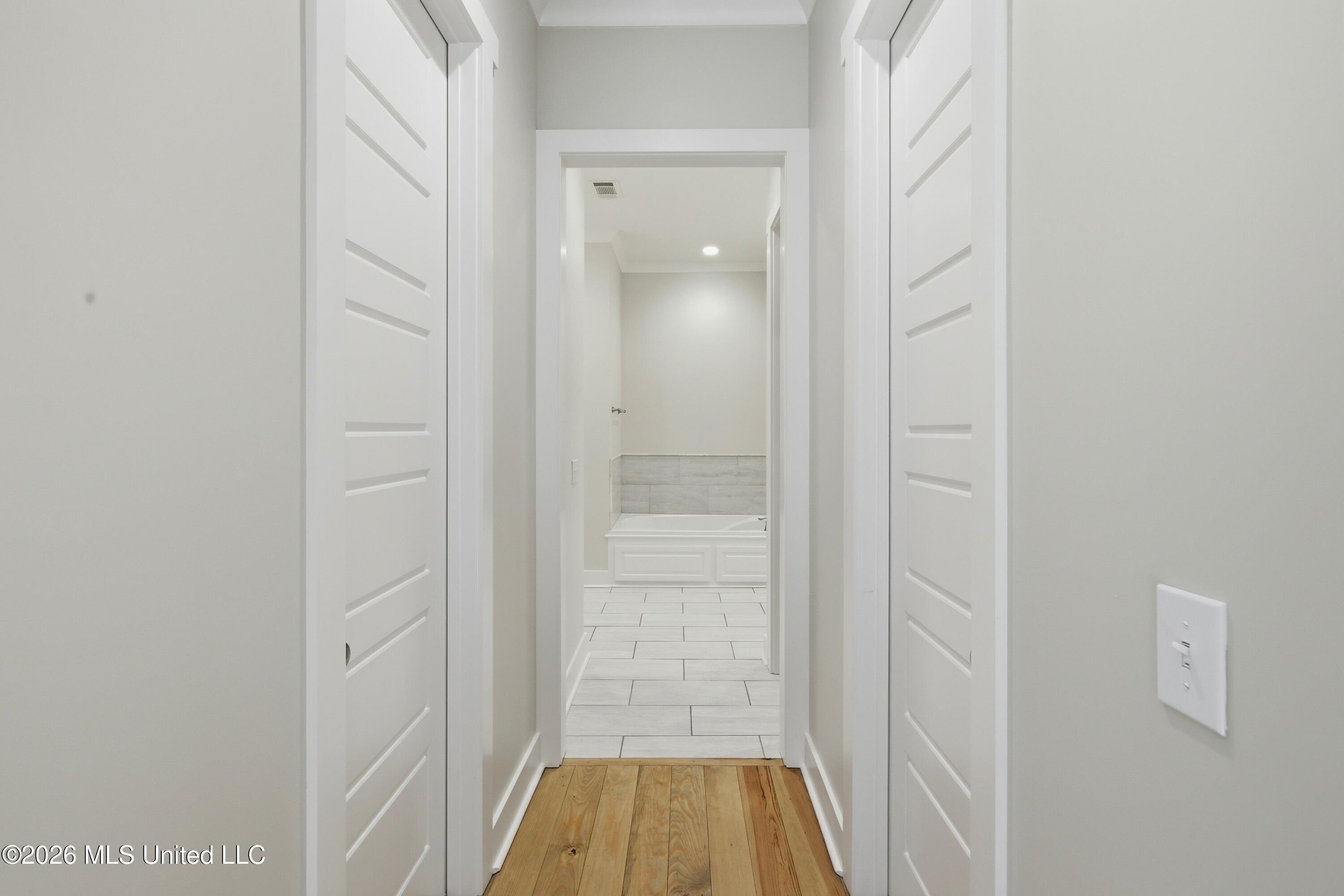 151 Camden Lake Drive Property Photo 27