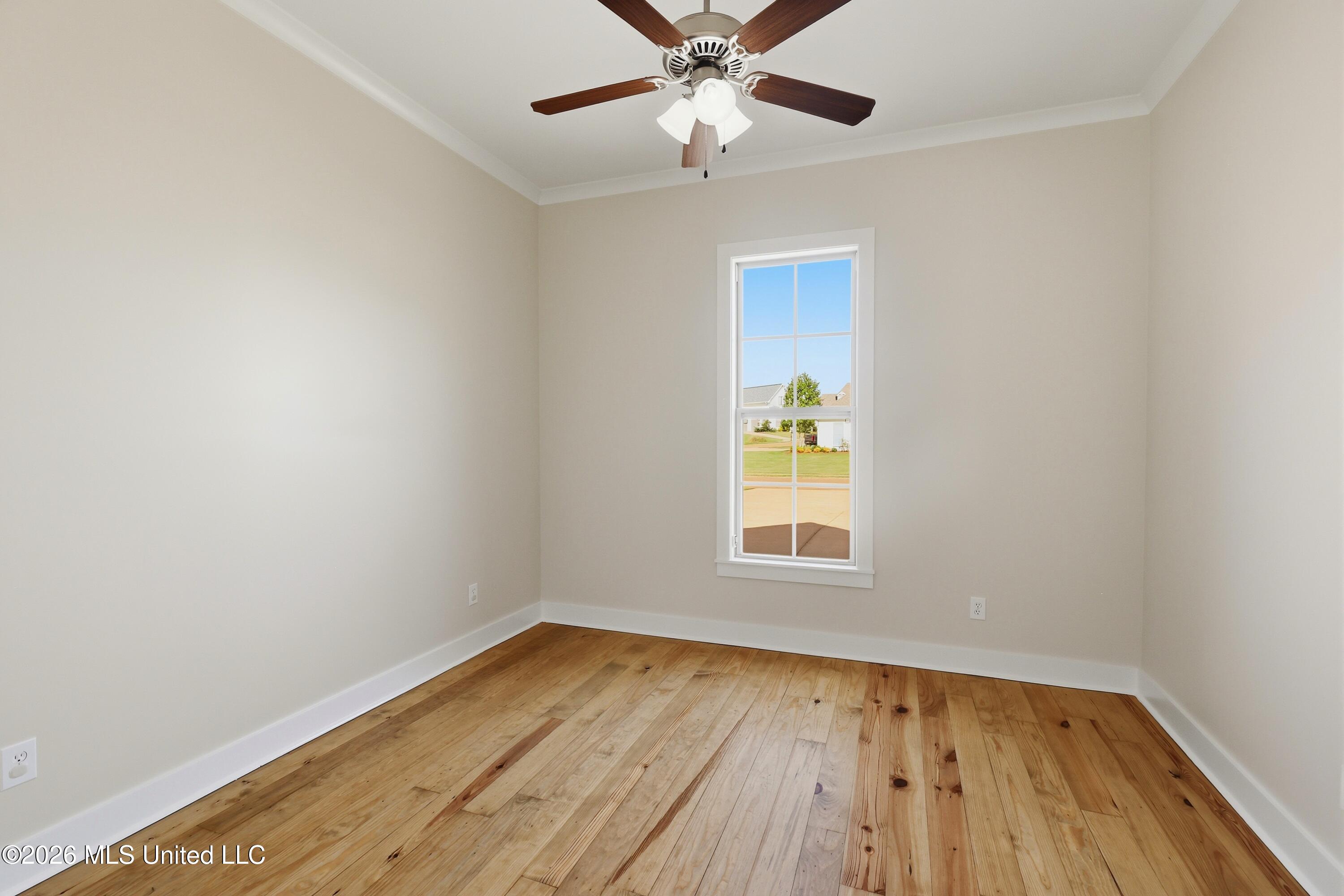 151 Camden Lake Drive Property Photo 54