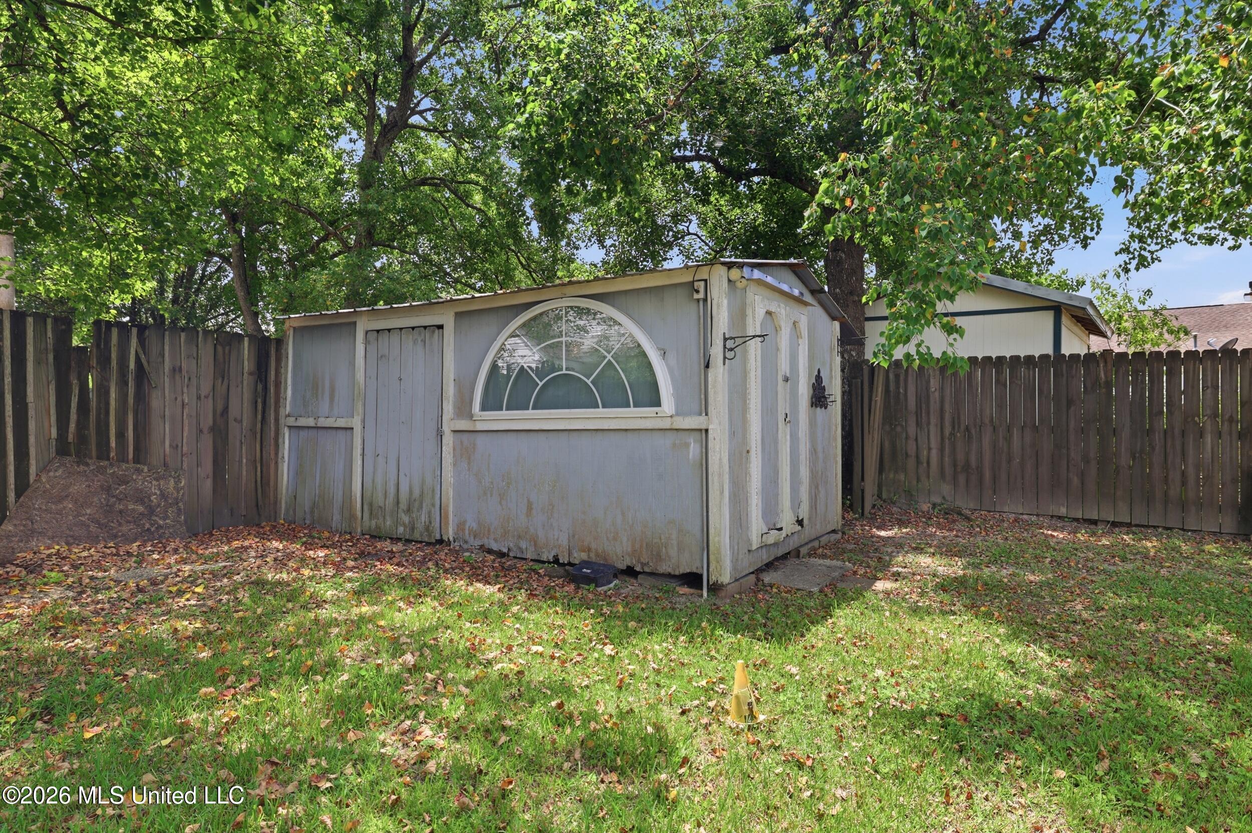 13425 Windridge Drive Property Photo 45