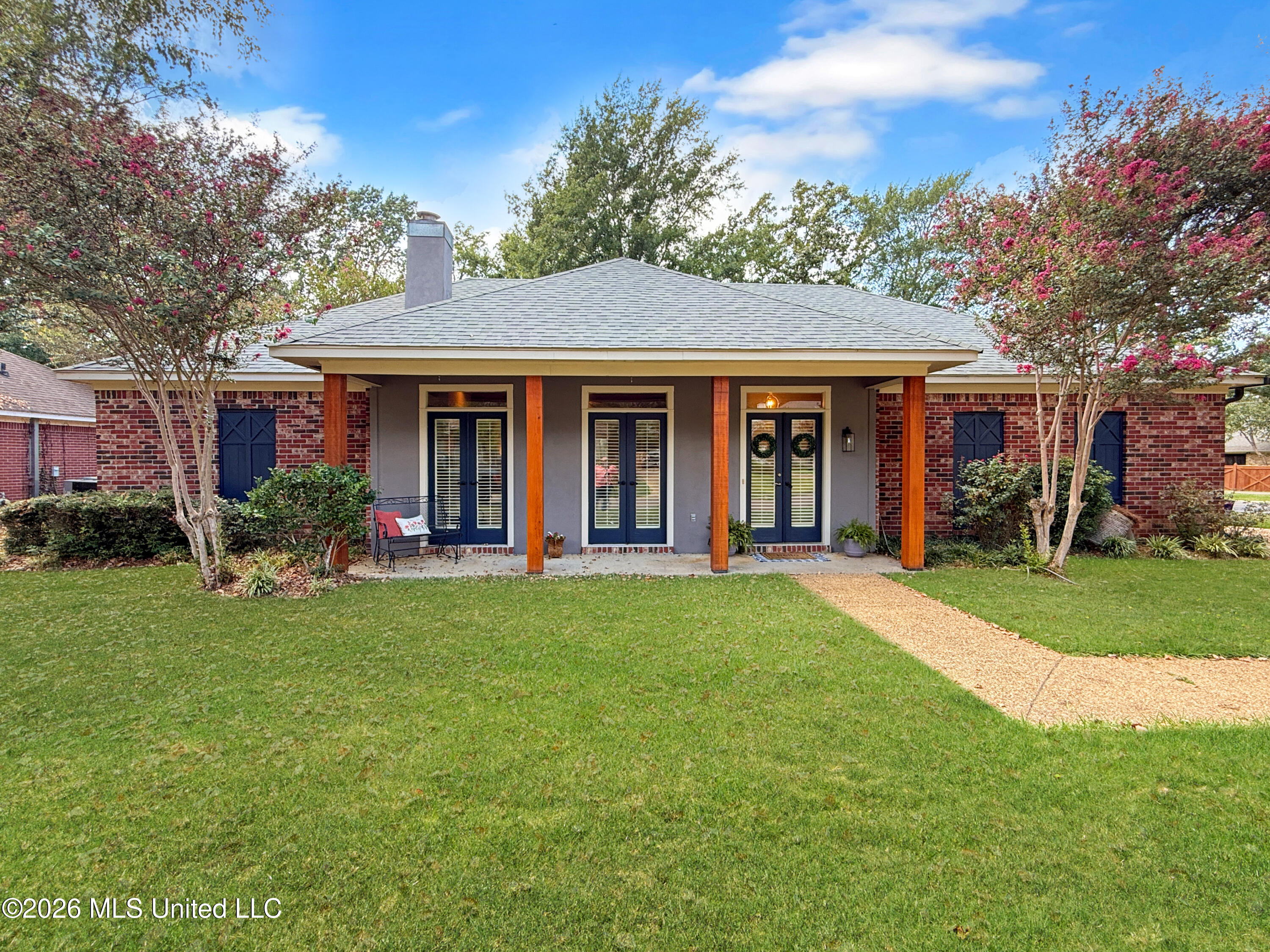 260 Mallard Drive Property Photo 1