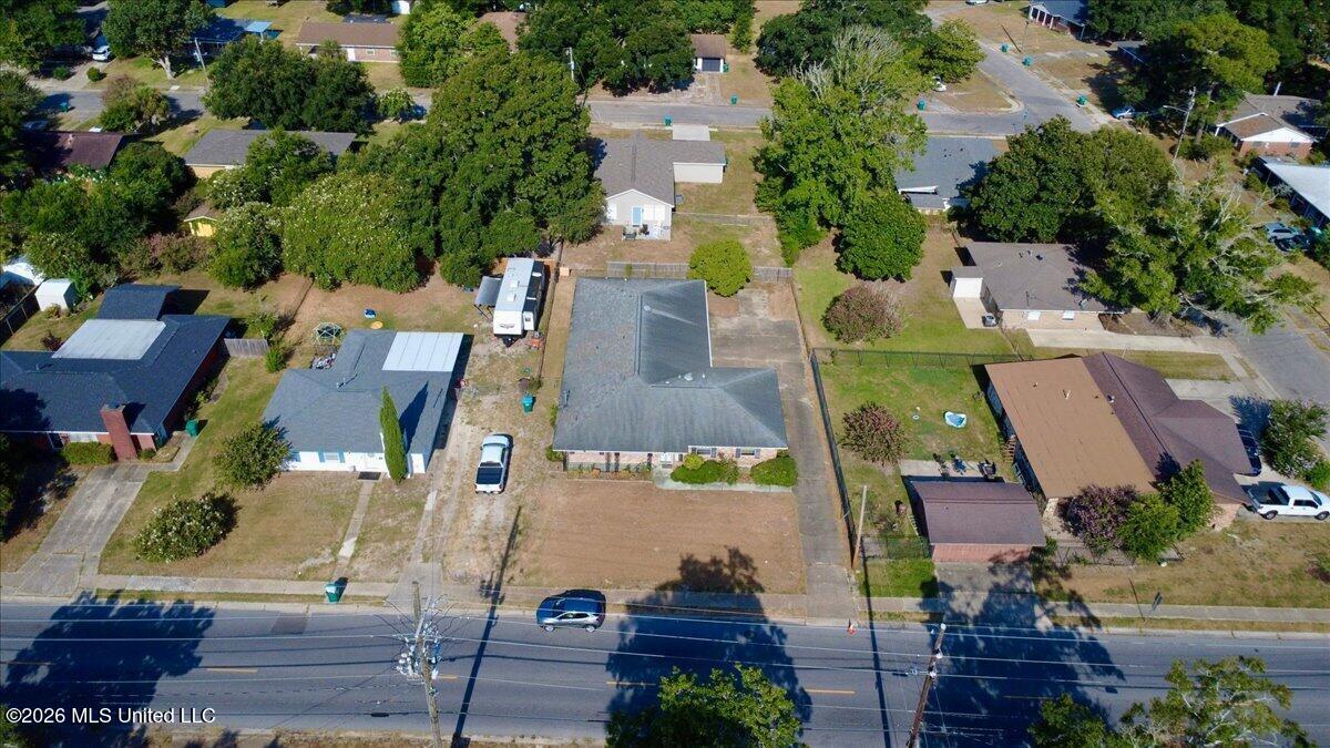 1011 Anniston Avenue Property Photo 7