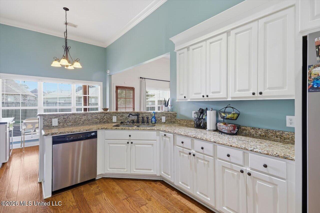 157 Provonce Park Property Photo 10