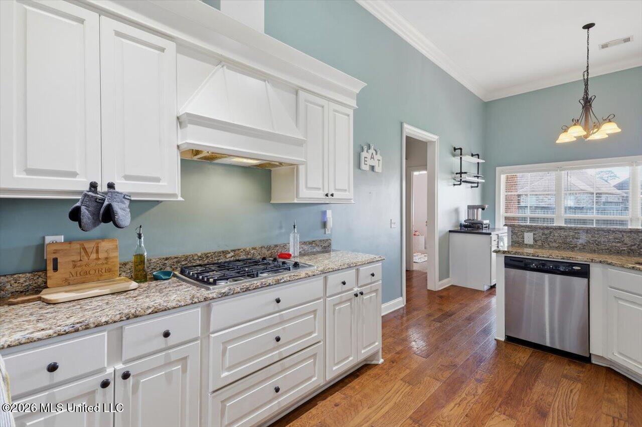 157 Provonce Park Property Photo 11