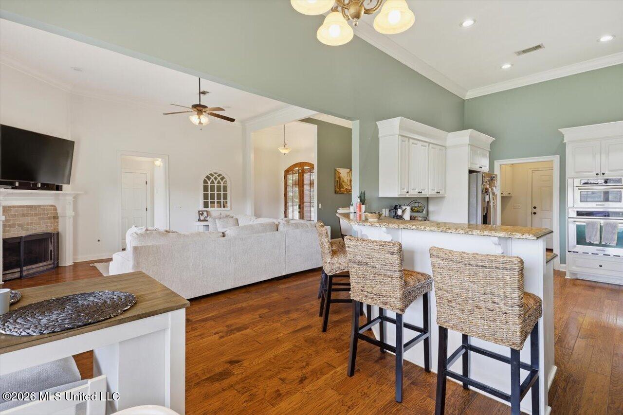 157 Provonce Park Property Photo 14
