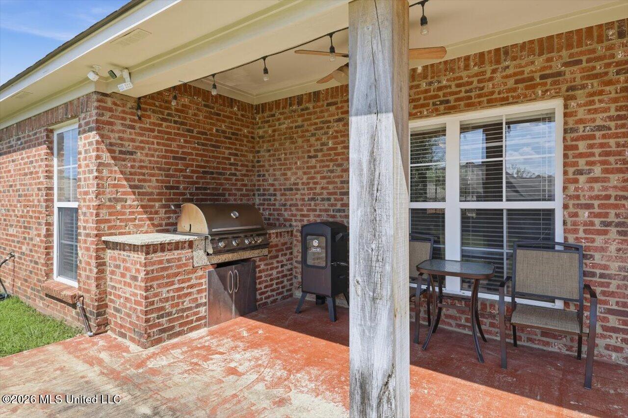 157 Provonce Park Property Photo 27