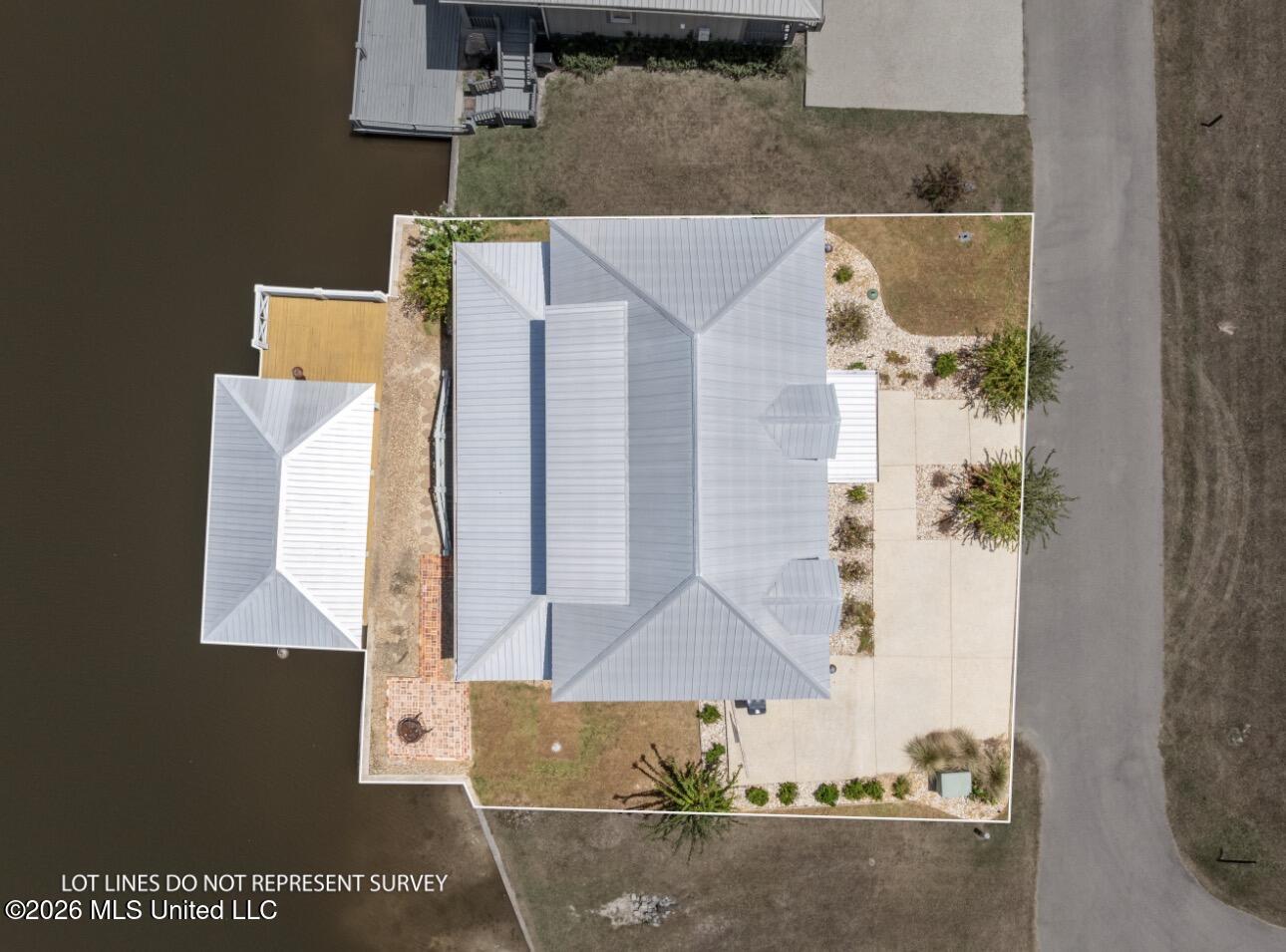 27 Channelside Property Photo 9