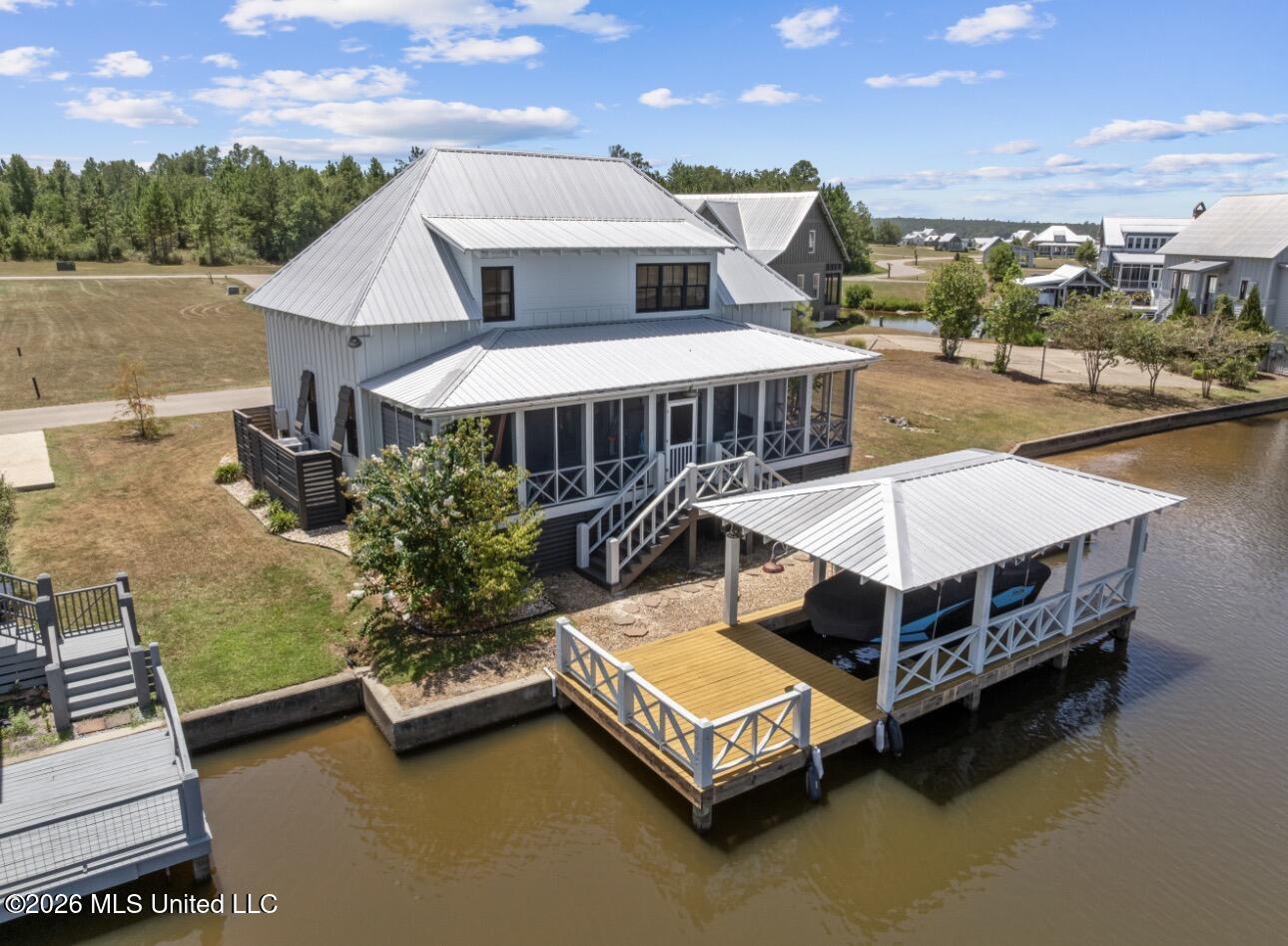 27 Channelside Property Photo 10