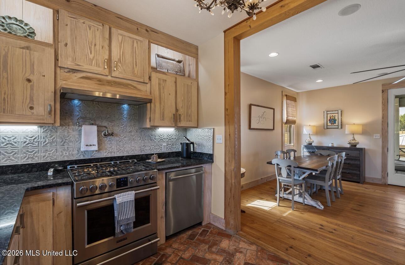 27 Channelside Property Photo 31