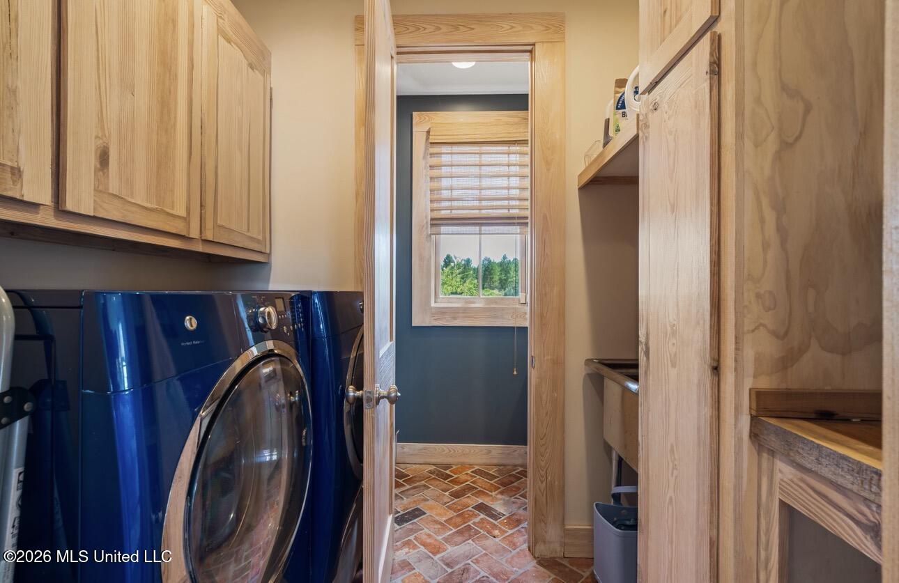 27 Channelside Property Photo 35