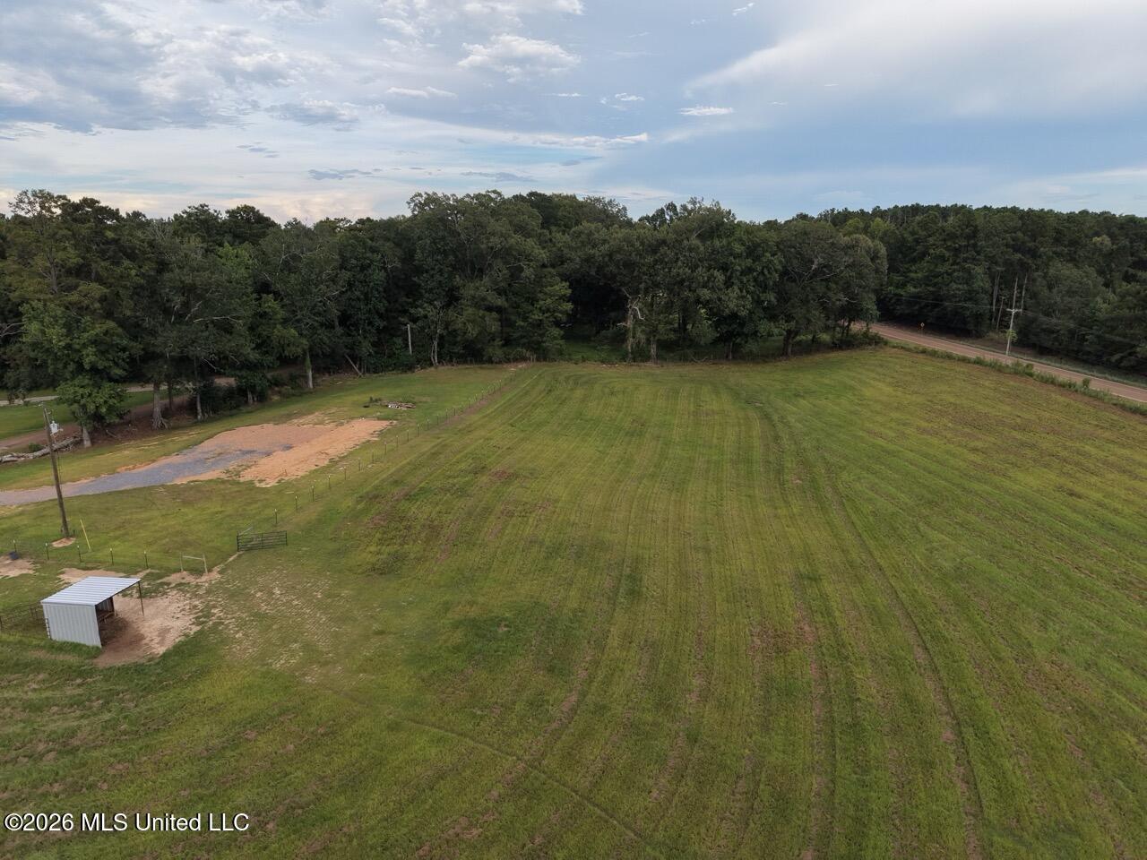 8066 Old Highway 24 Property Photo 6