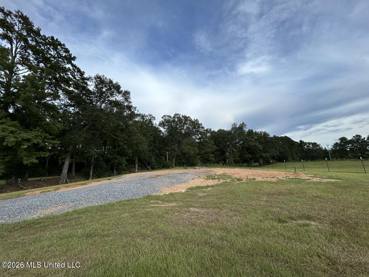 8066 Old Highway 24 Property Photo 17