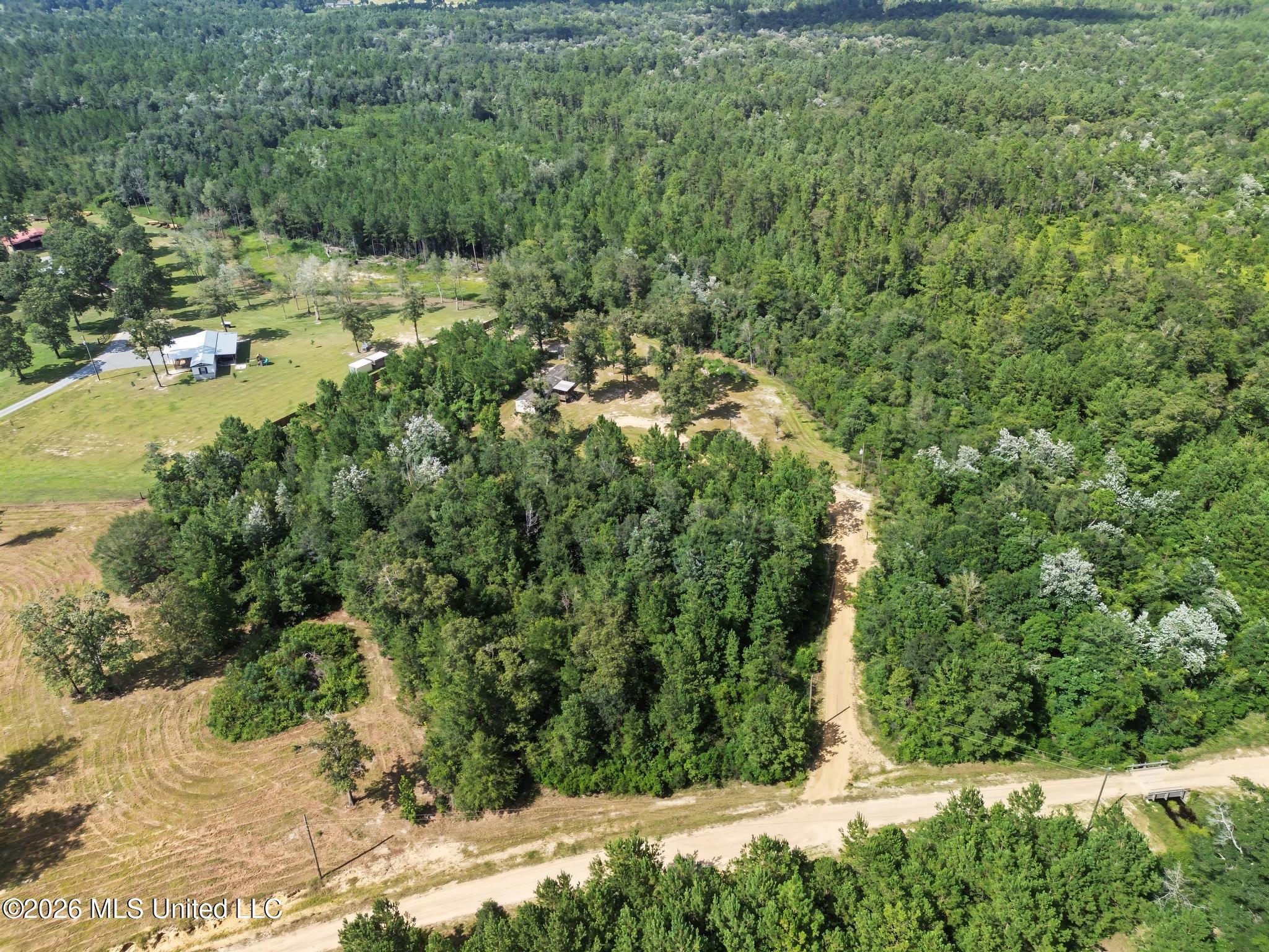 78 B K P Bolling Road Property Photo 3