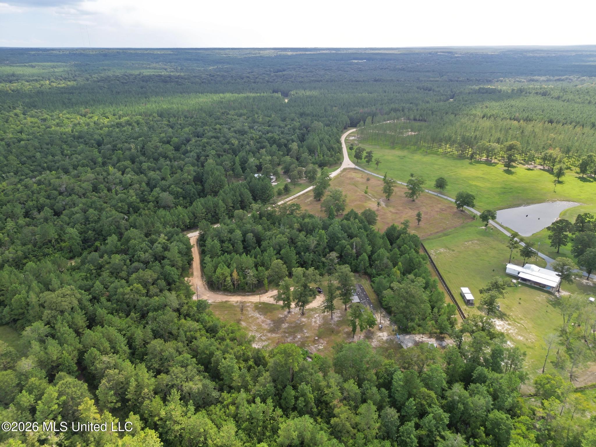 78 B K P Bolling Road Property Photo 4