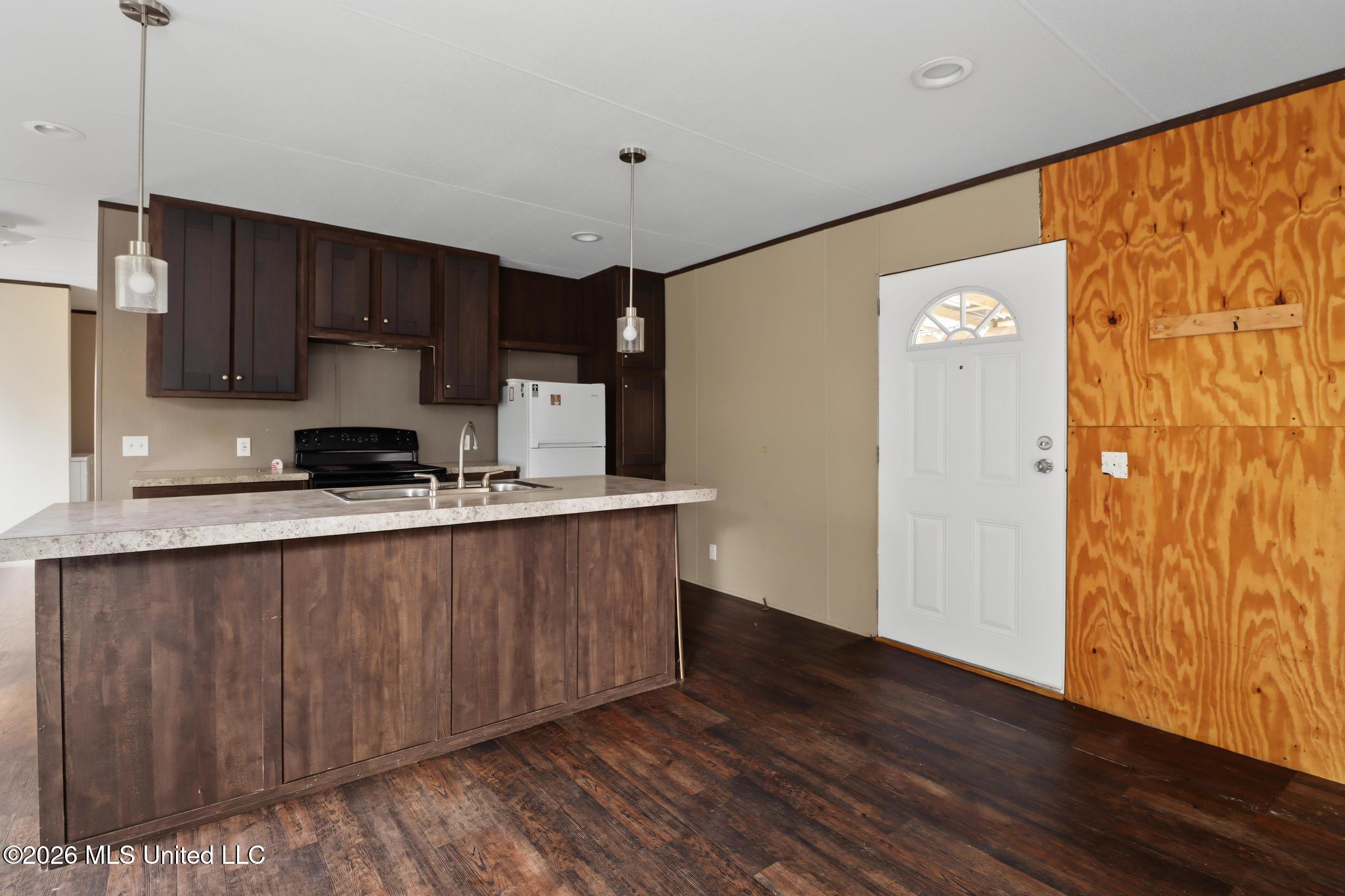 78 B K P Bolling Road Property Photo 7
