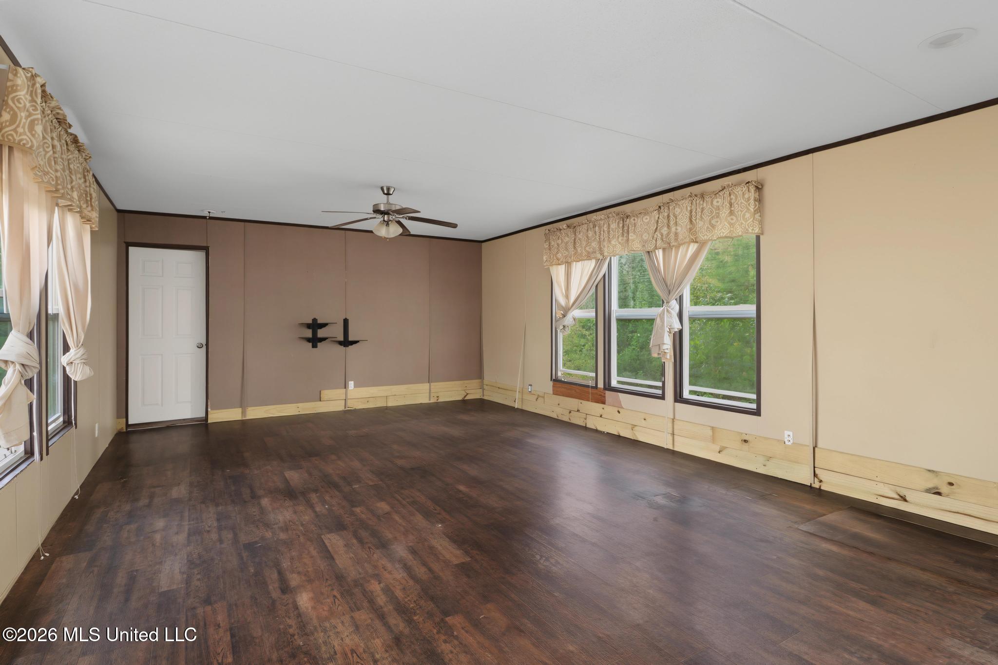 78 B K P Bolling Road Property Photo 8