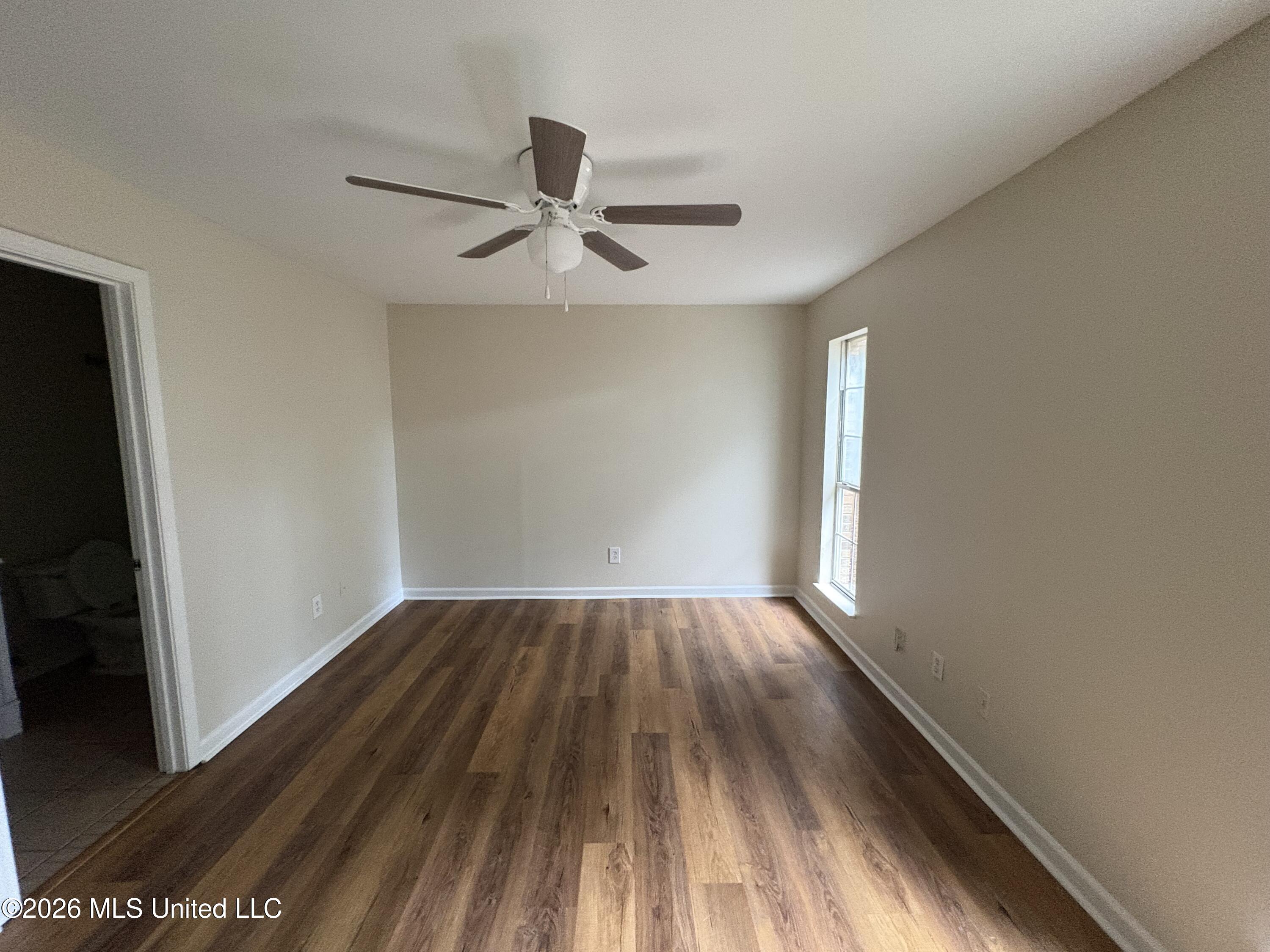 6921 Red Bud Lane Property Photo 12