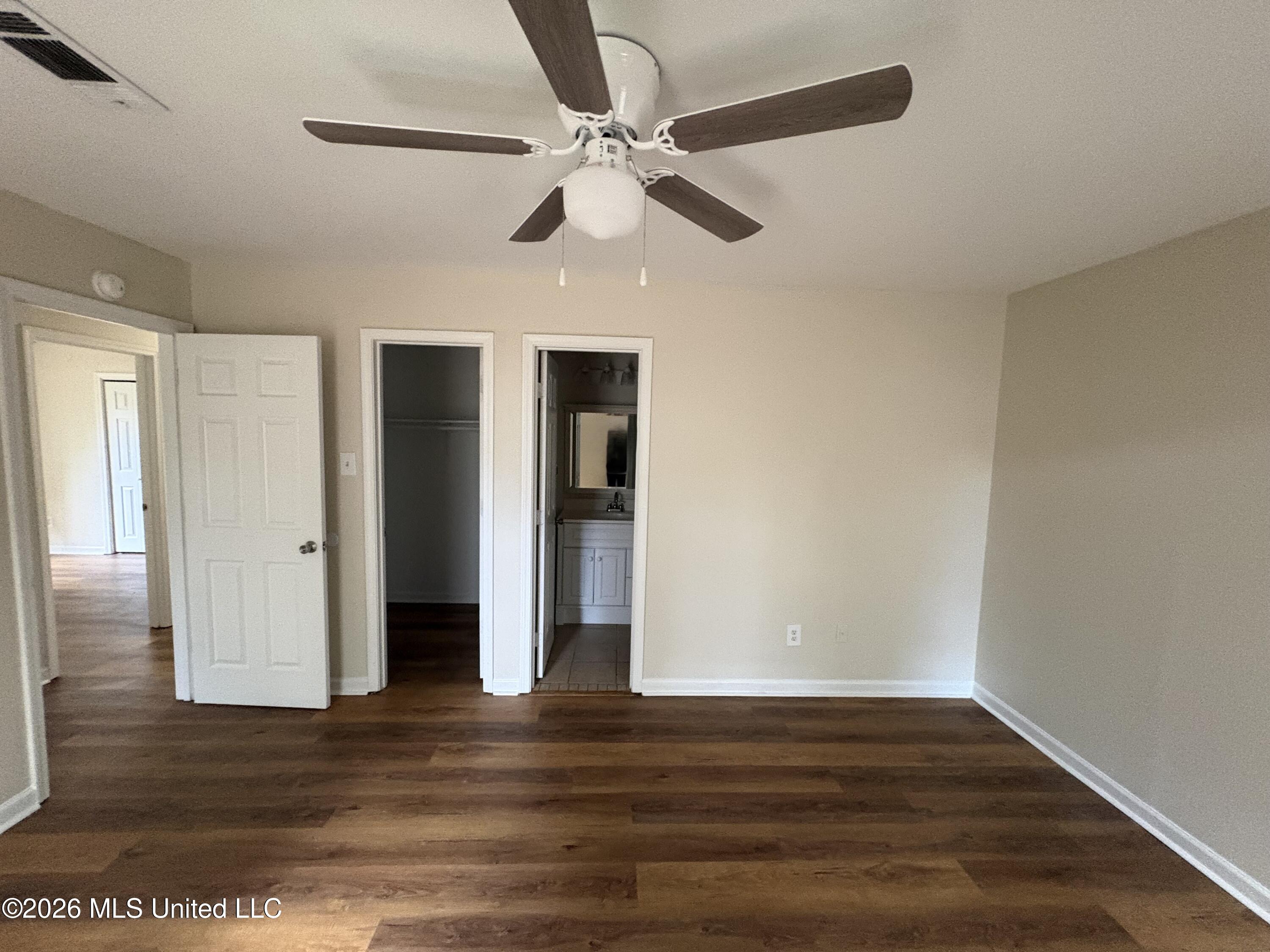 6921 Red Bud Lane Property Photo 18