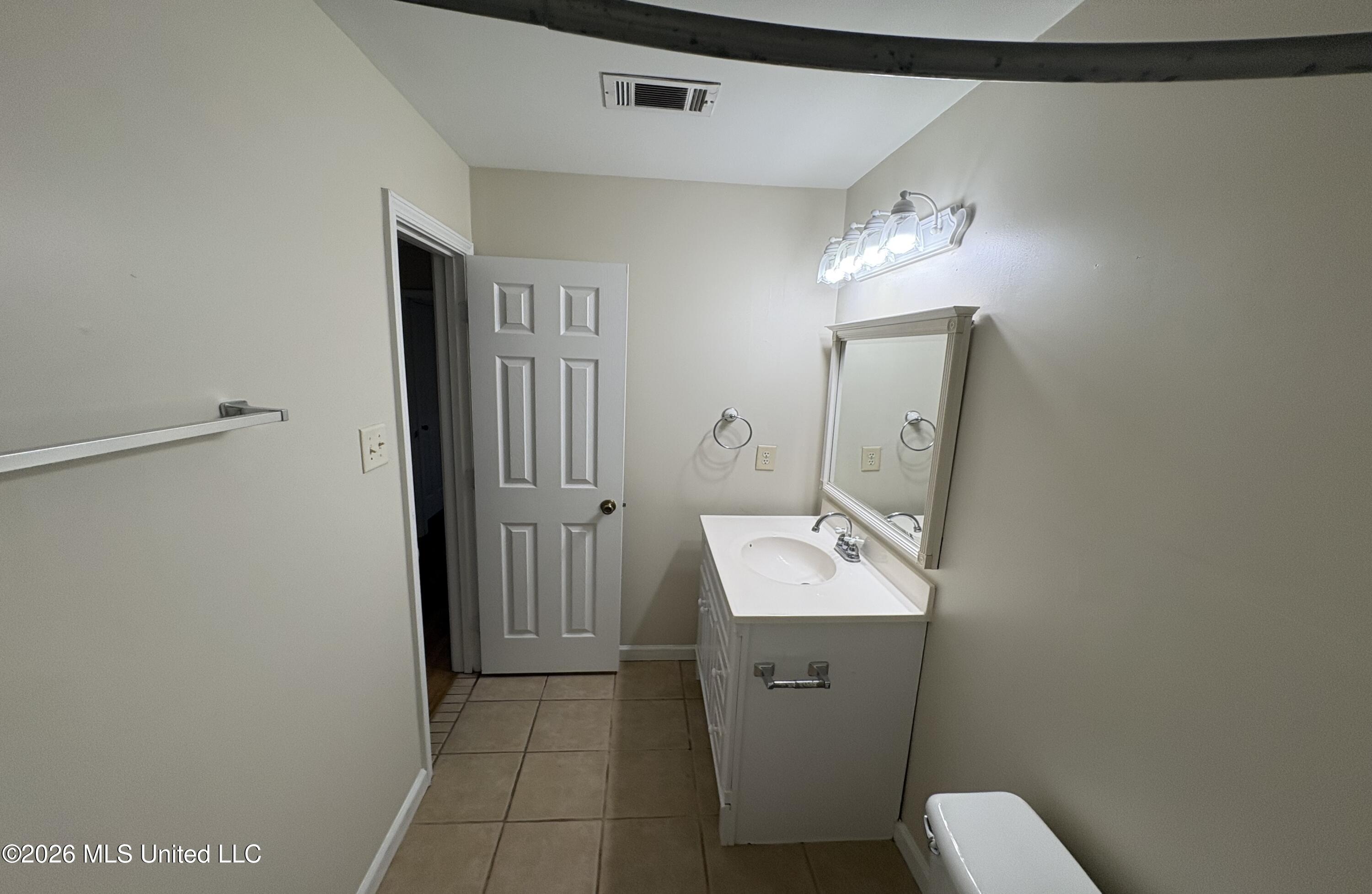 6921 Red Bud Lane Property Photo 21