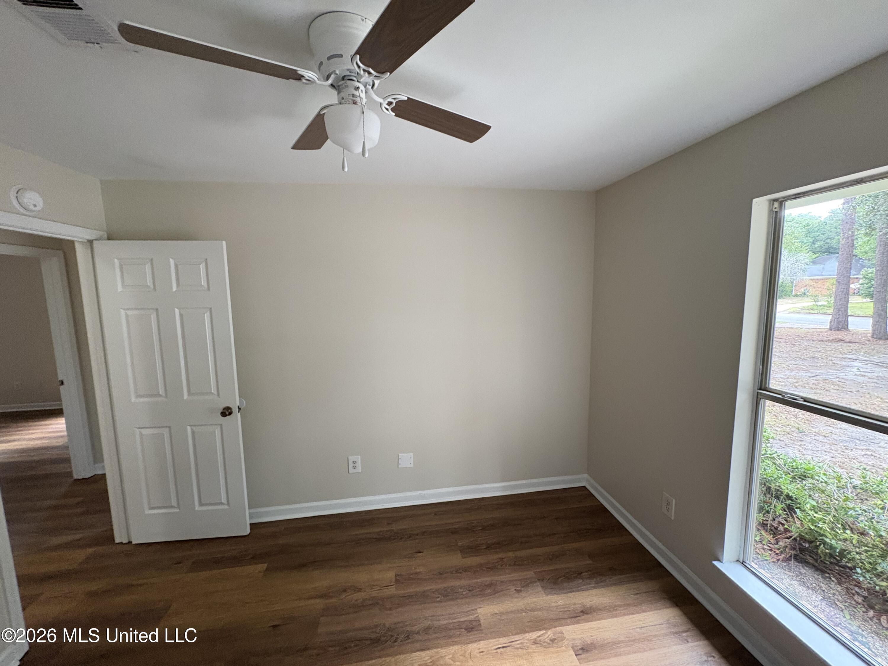 6921 Red Bud Lane Property Photo 35