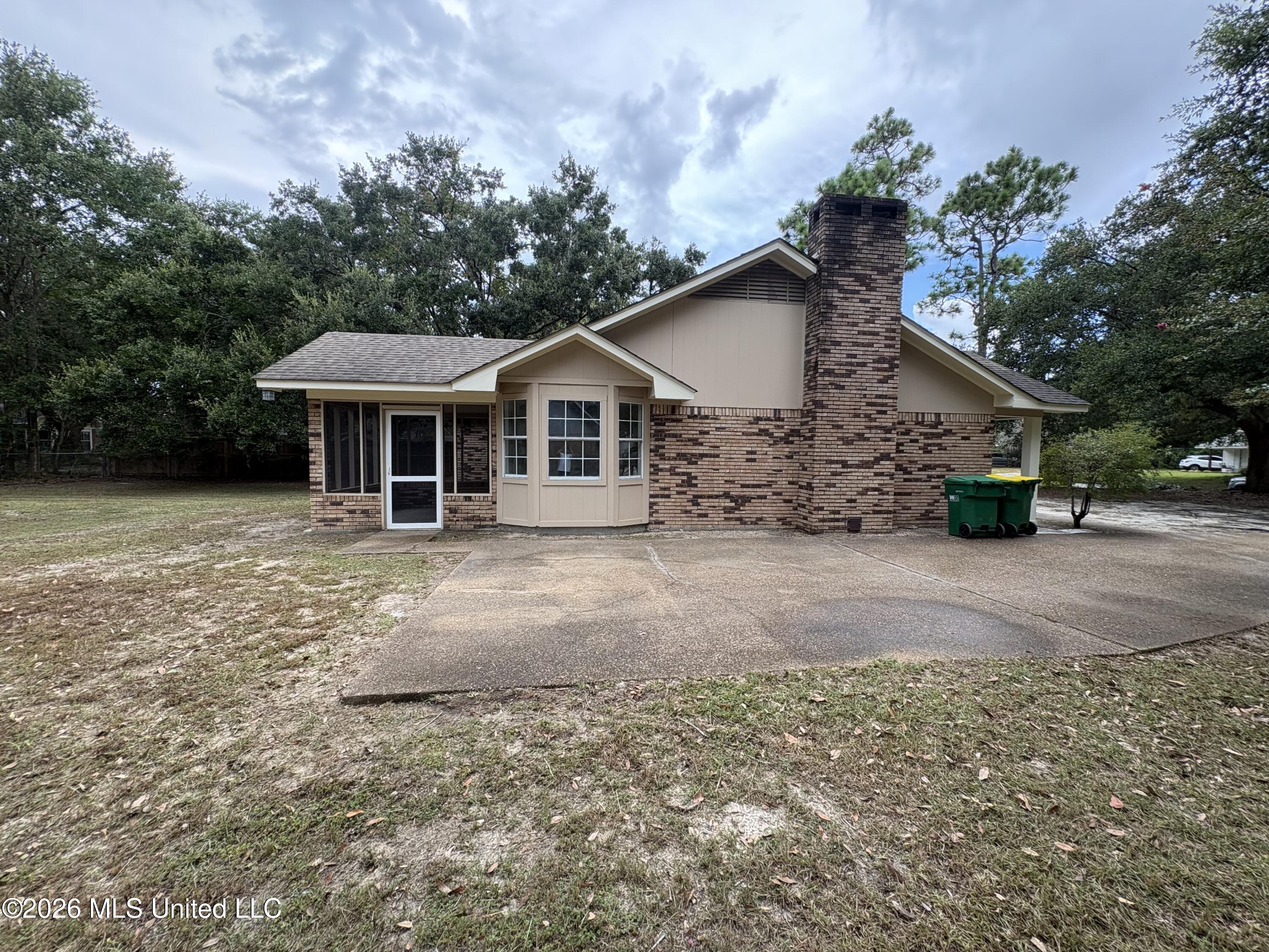 6921 Red Bud Lane Property Photo 40