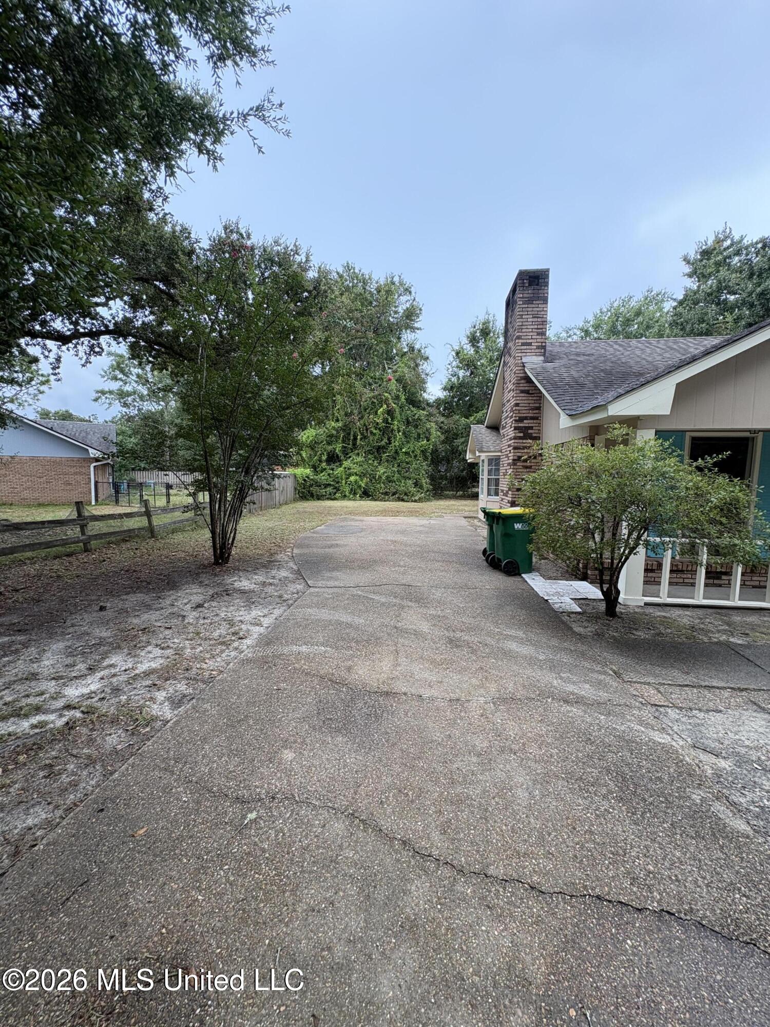 6921 Red Bud Lane Property Photo 52