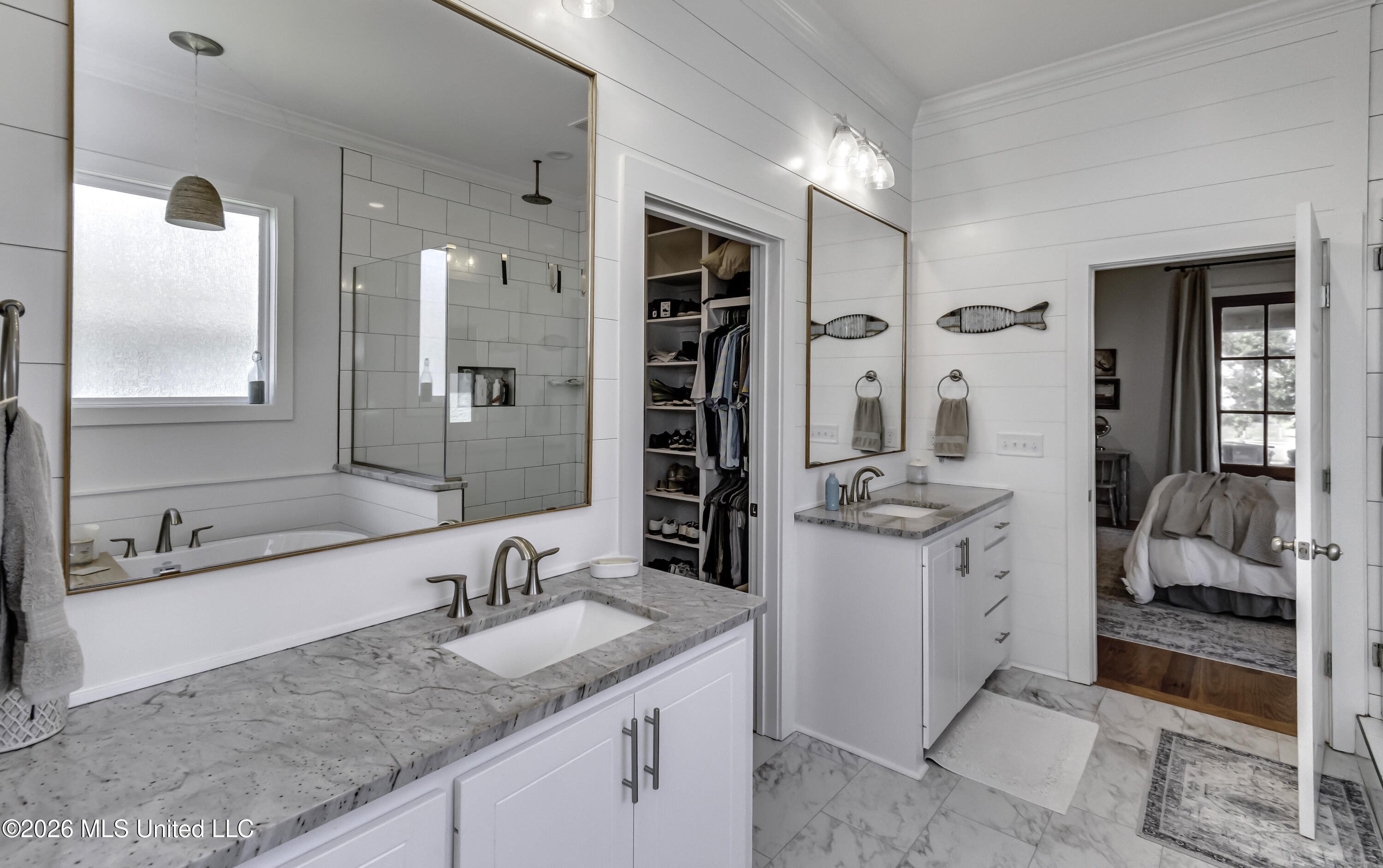 1002 Crepe Myrtle Drive Property Photo 16