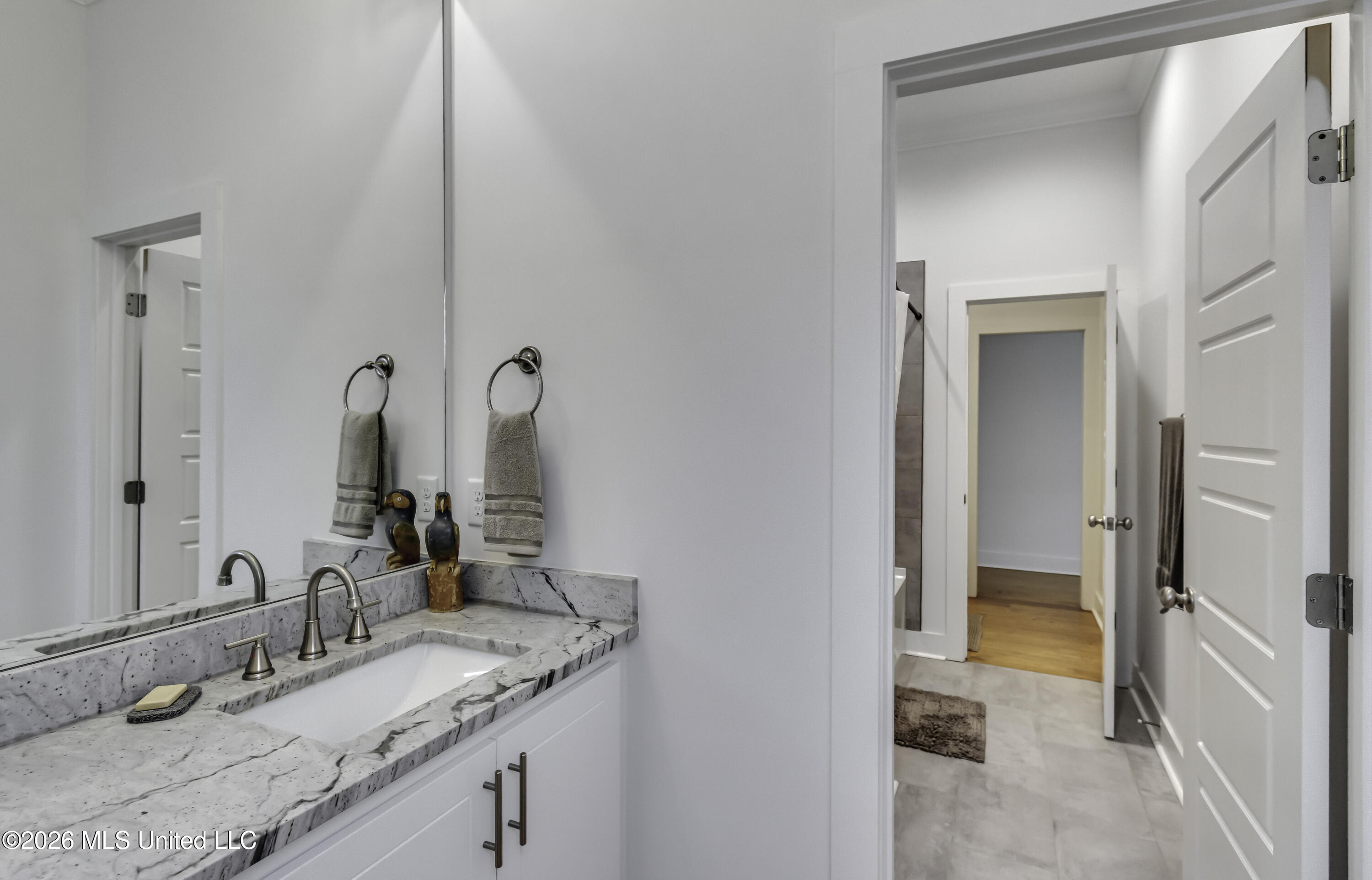 1002 Crepe Myrtle Drive Property Photo 28