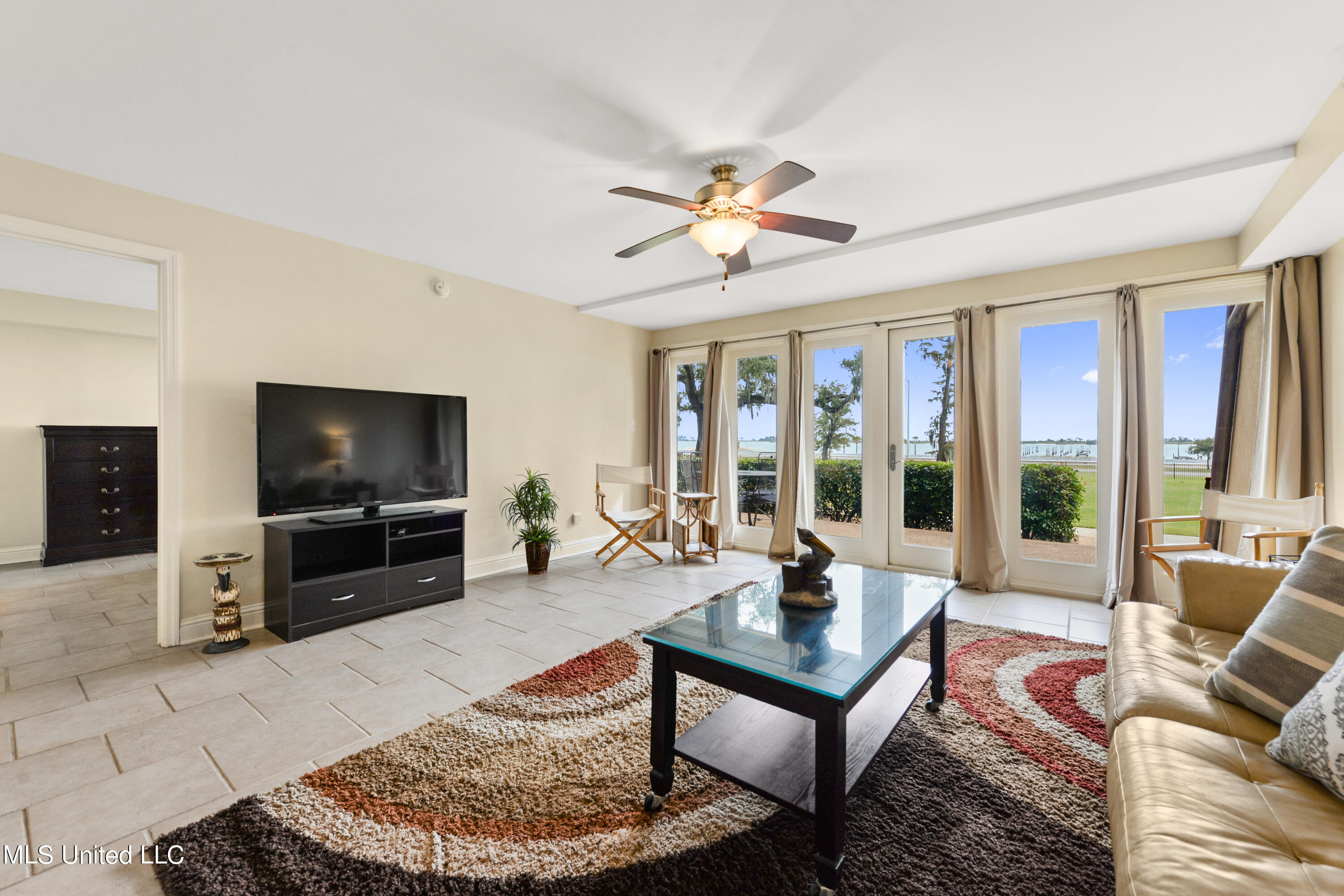 502 Beach Boulevard Property Photo 8