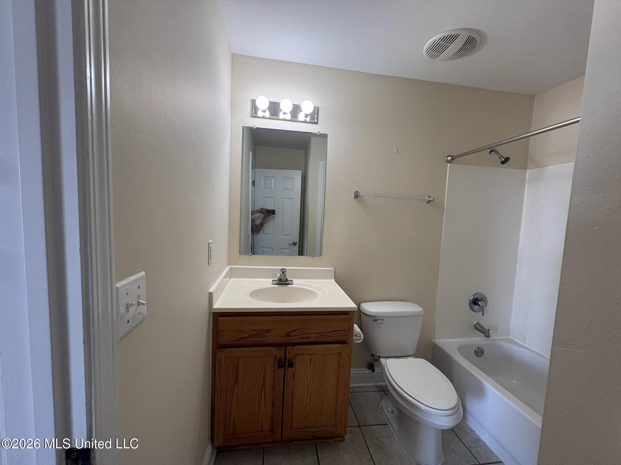 1664 Beach Boulevard Property Photo 9
