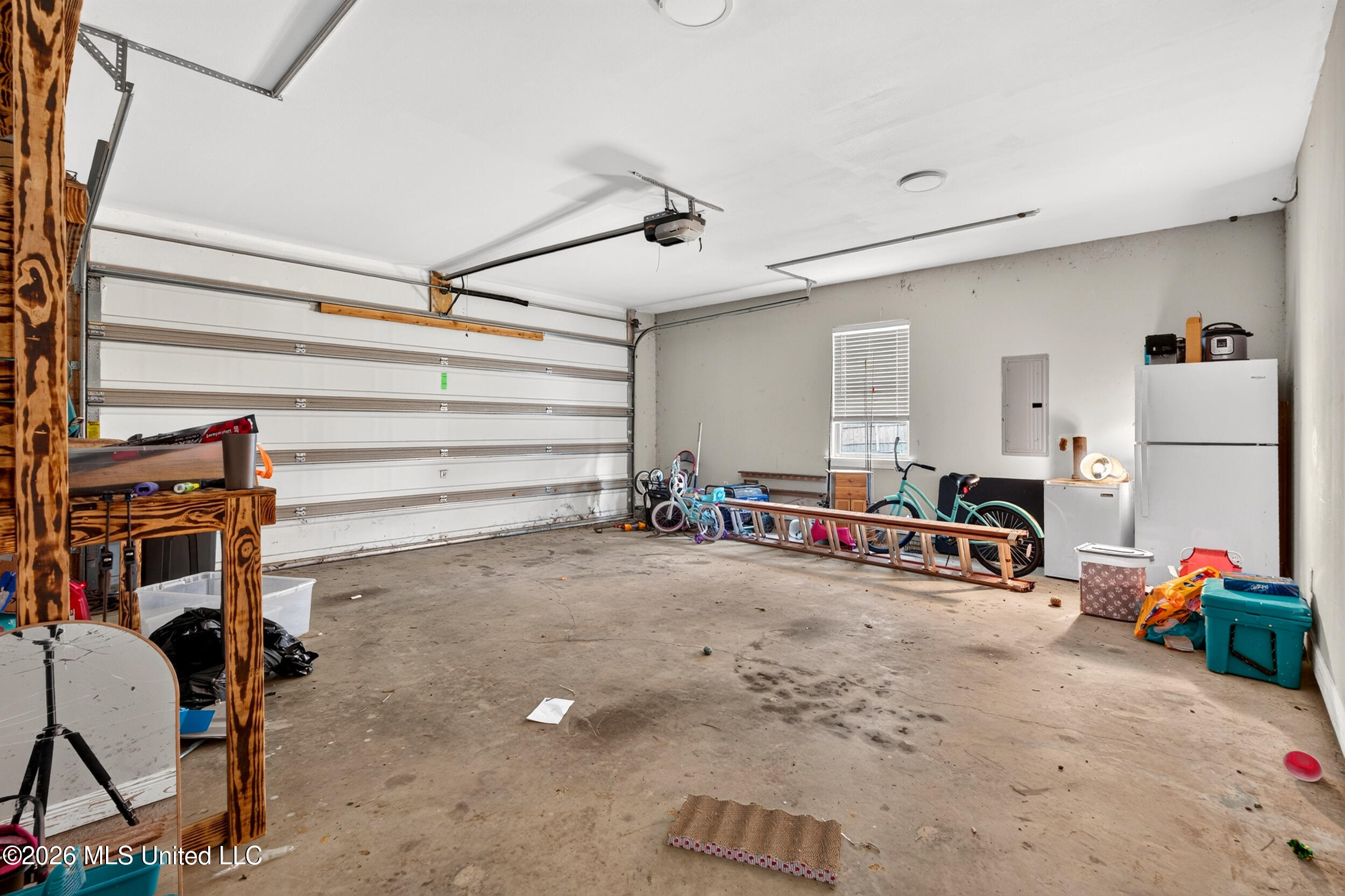 38 Switch Drive Property Photo 46